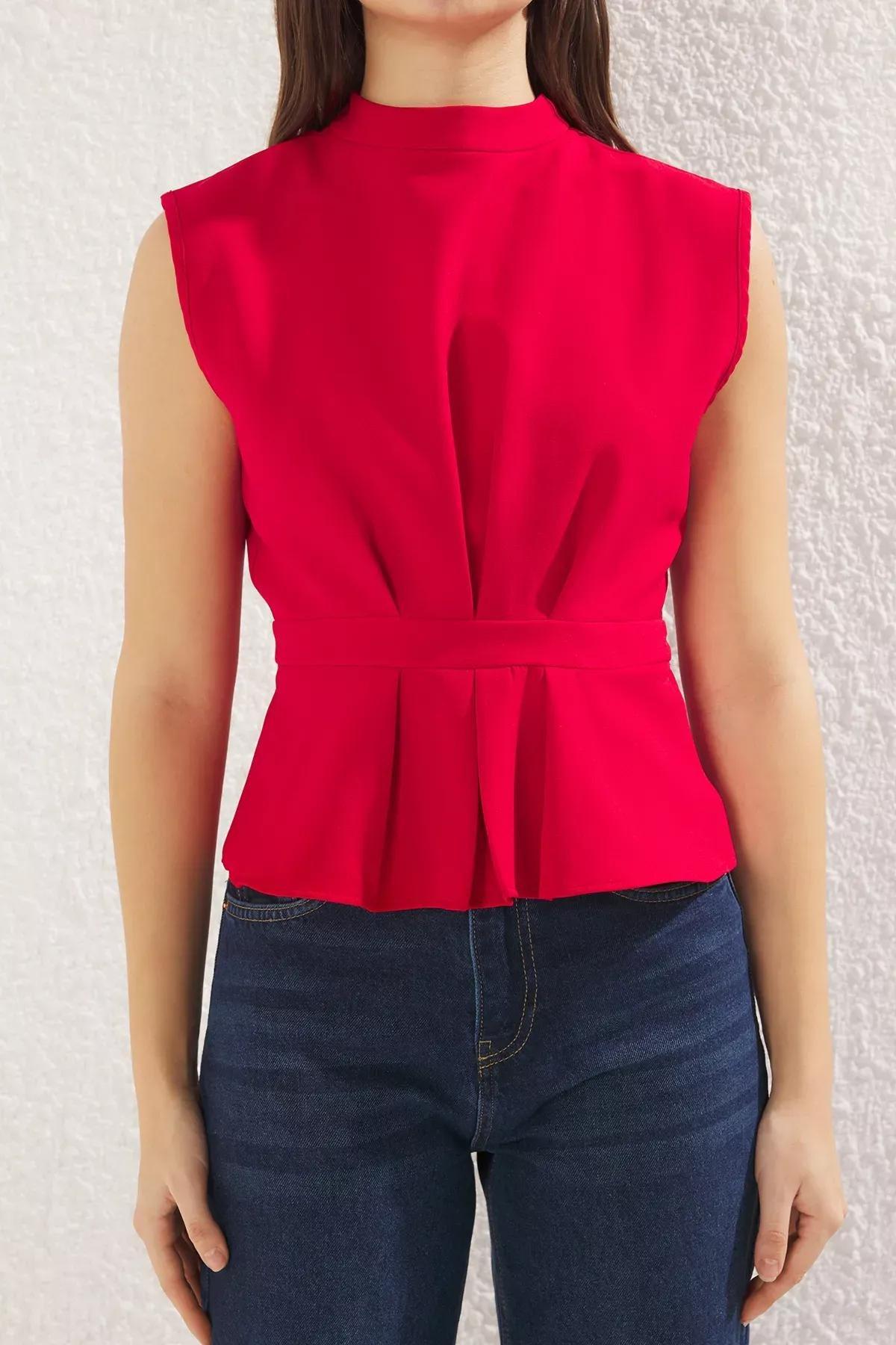 Red Sleeveless Woven Blouse, , large image number 2
