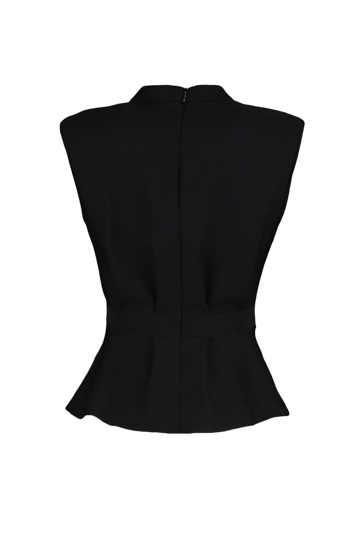 Black Fitted Crew Neck Blouse, , large image number 7