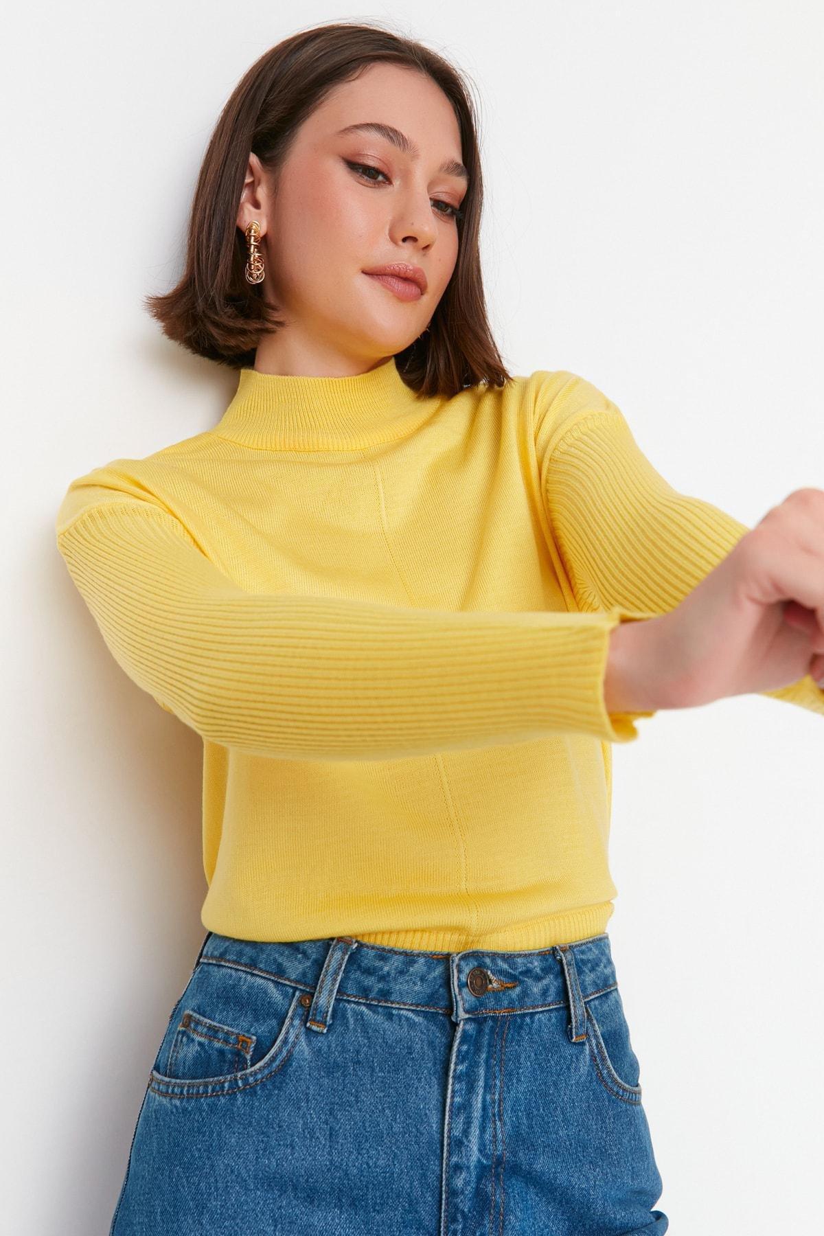 Trendyol Sweater - Yellow - Fitted | Azadea Kuwait