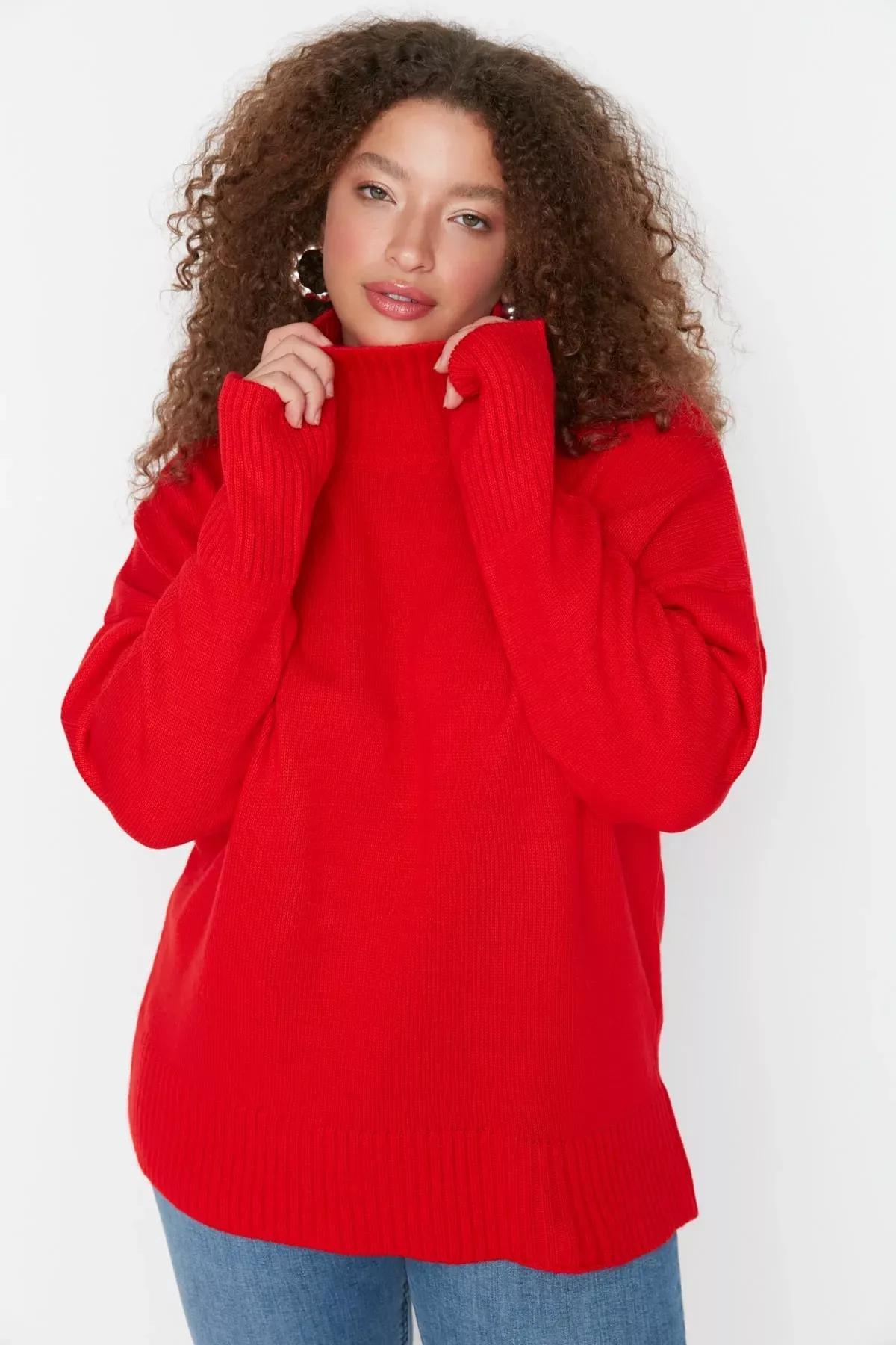 Red Relaxed Plus Size Sweater, Red, medium