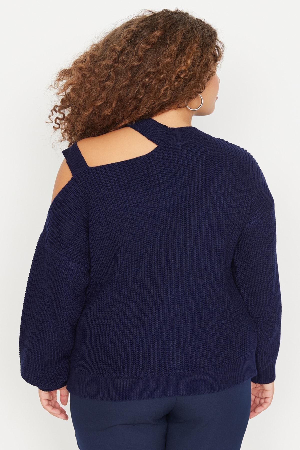 Trendyol - Blue Relaxed Plus Size Sweater