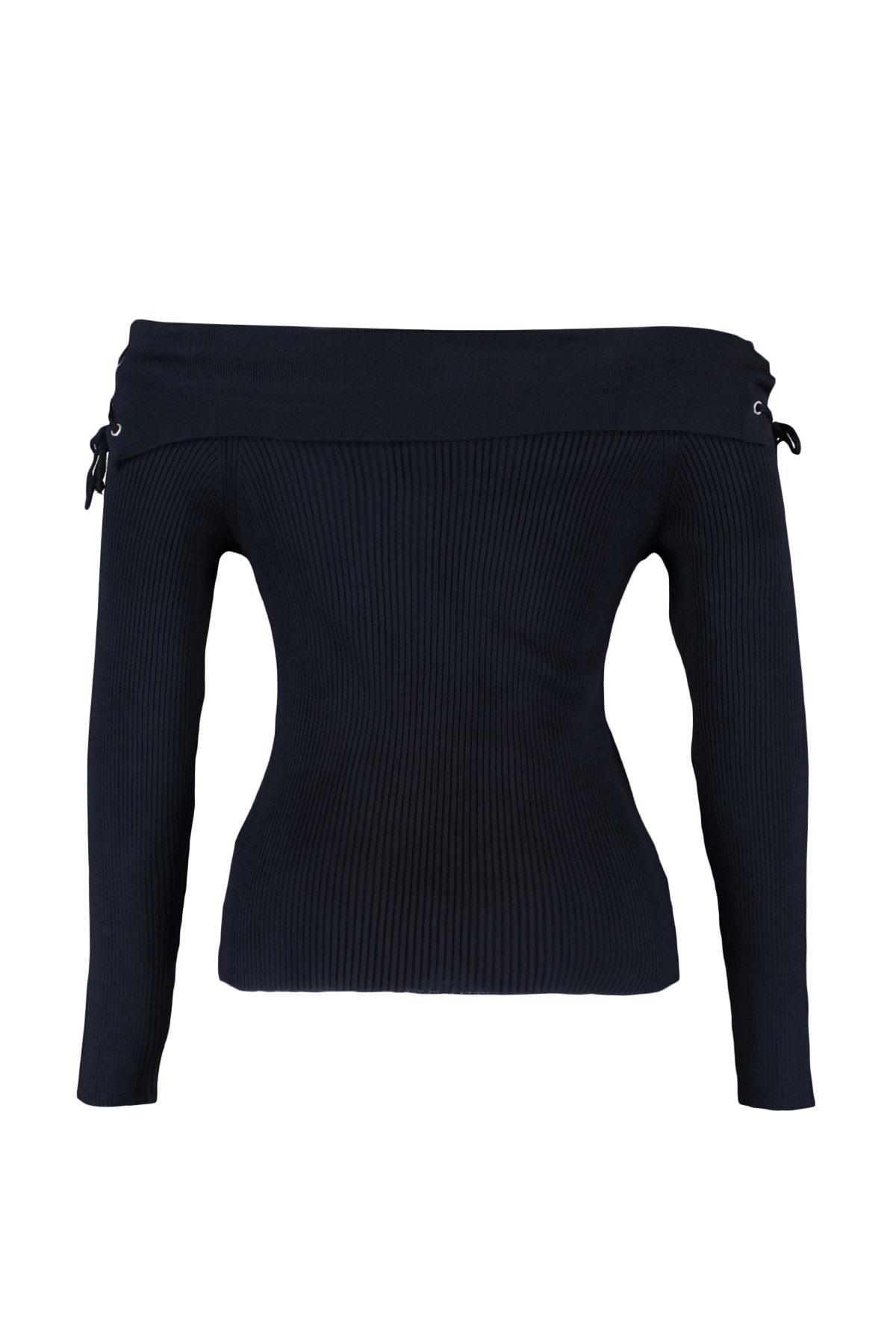 Trendyol - Black Fitted Plus Size Sweater