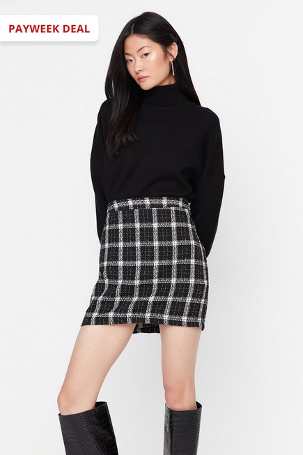 Trendyol - Black Plaid Mini Pencil Skirt