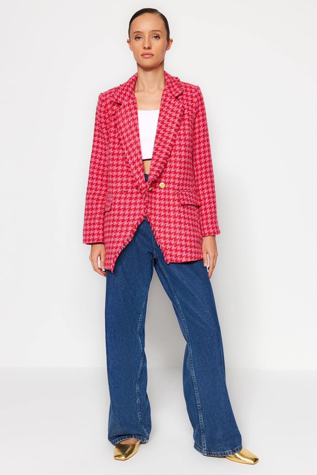 Trendyol - Pink Fitted Cache-Coeur Blazer