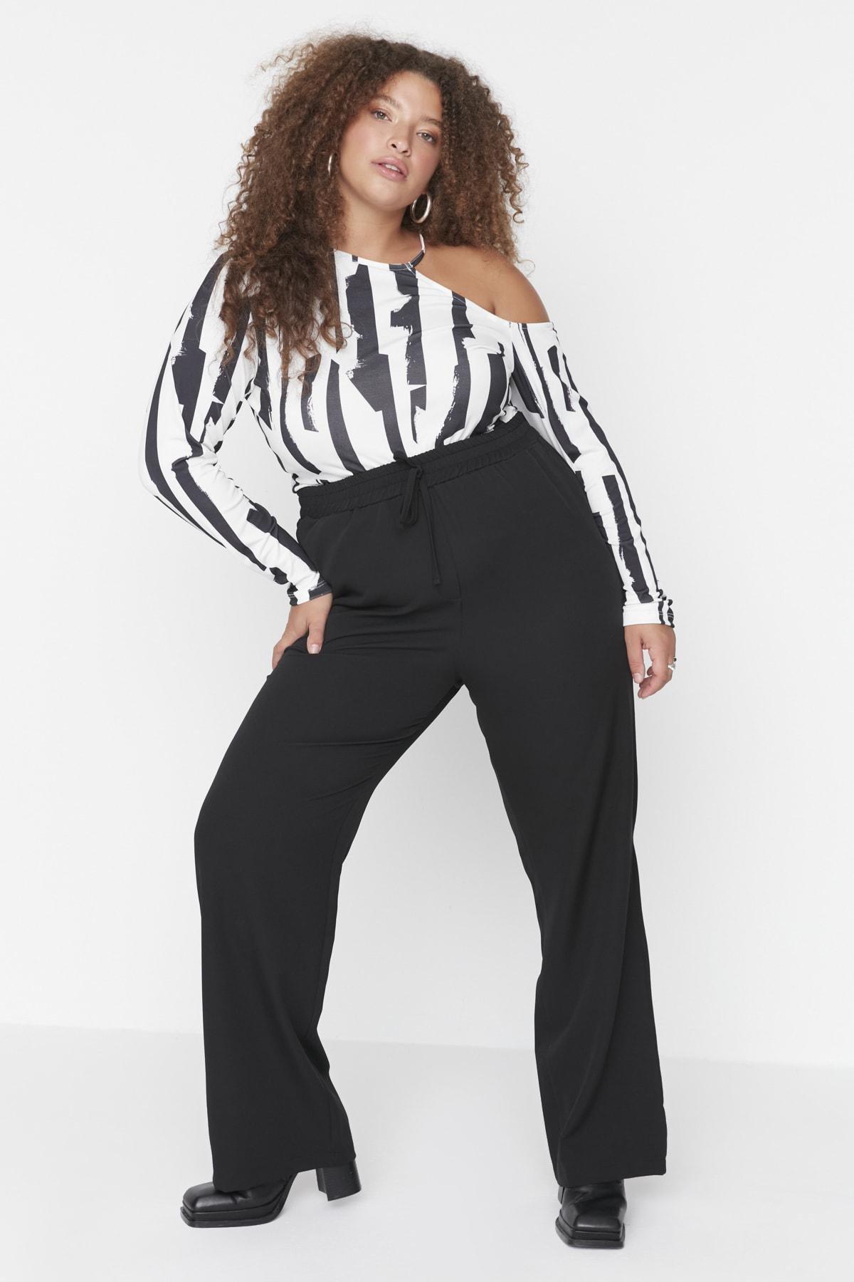 Black Wide Leg Plus Size Pants, , large image number 1