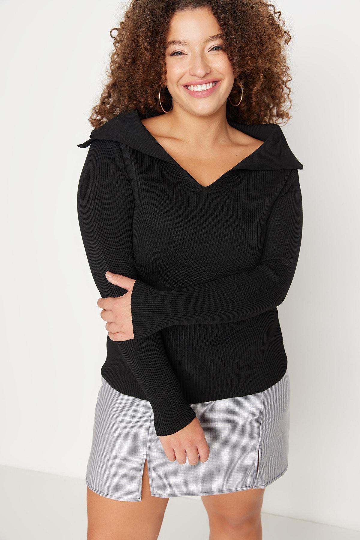 Black Fitted Plus Size Sweater, , large image number 0