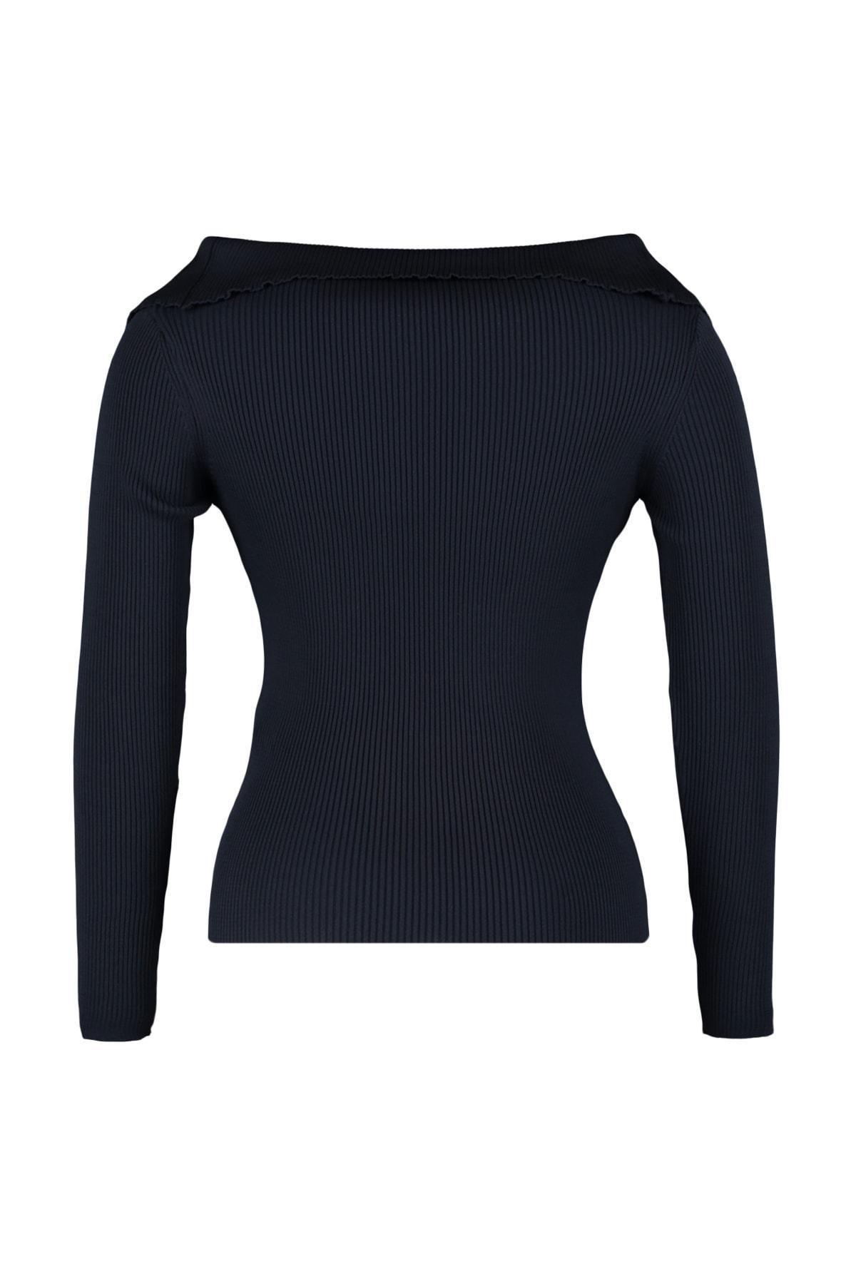 Black Fitted Plus Size Sweater, , large image number 6