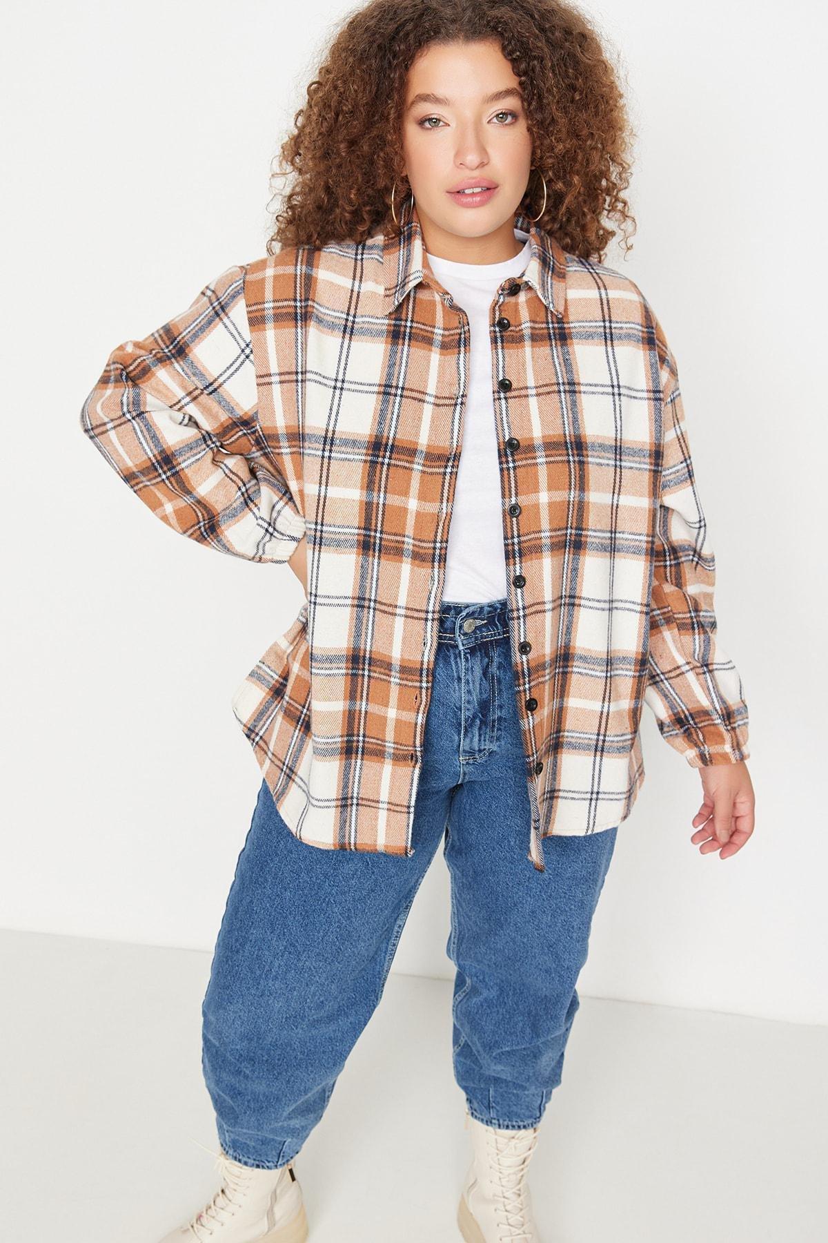 Brown Plaid Collared Plus Size Shirt, , large image number 2