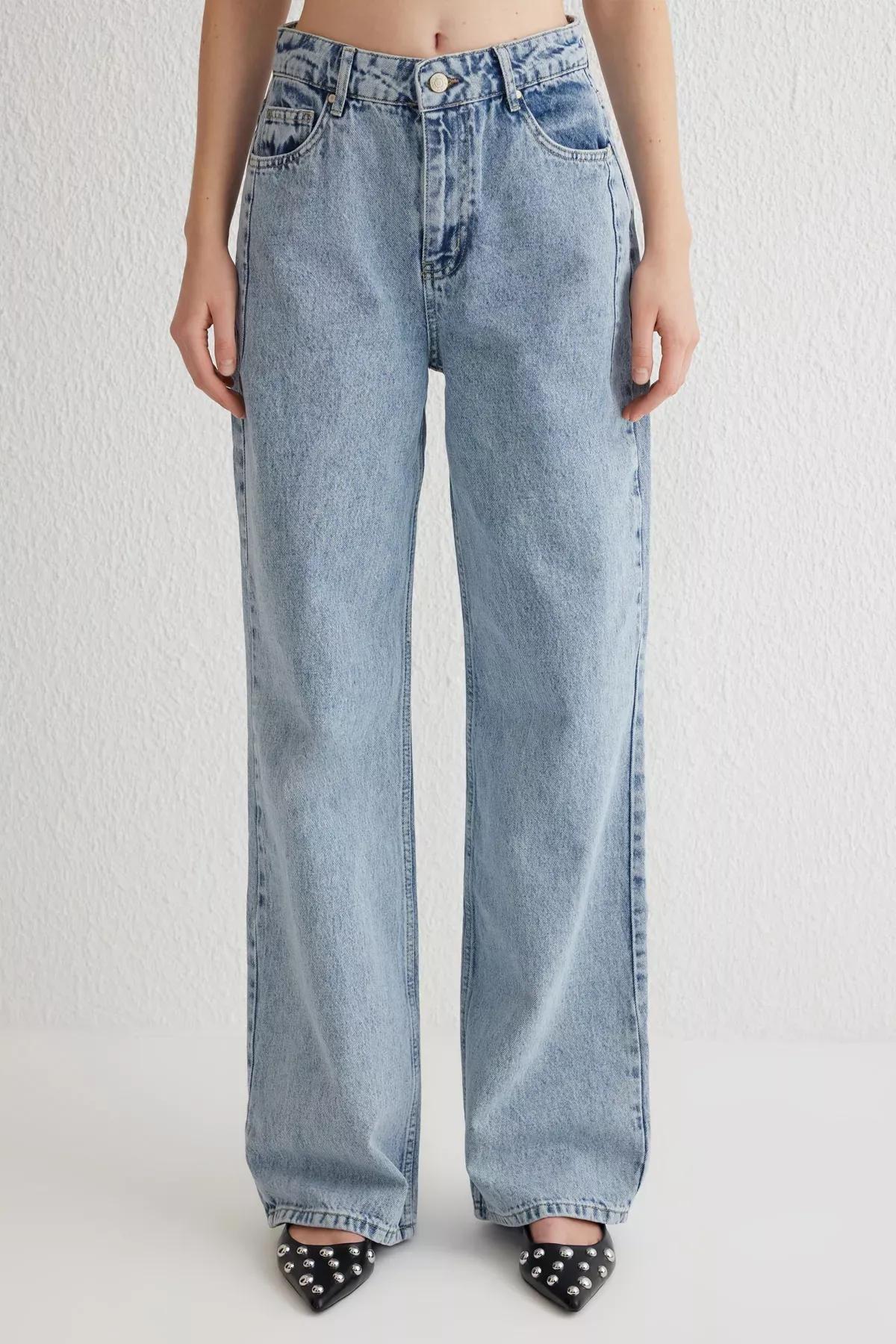 Blue Dart Detail Straight Jeans, , large image number 2