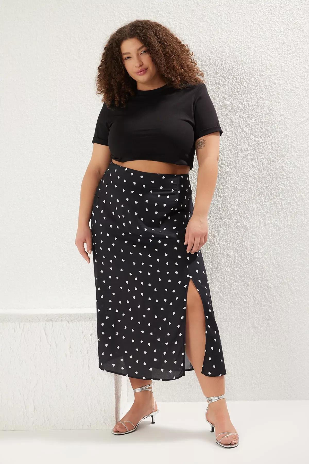 Black Heart Slit Midi Skirt, , large image number 0
