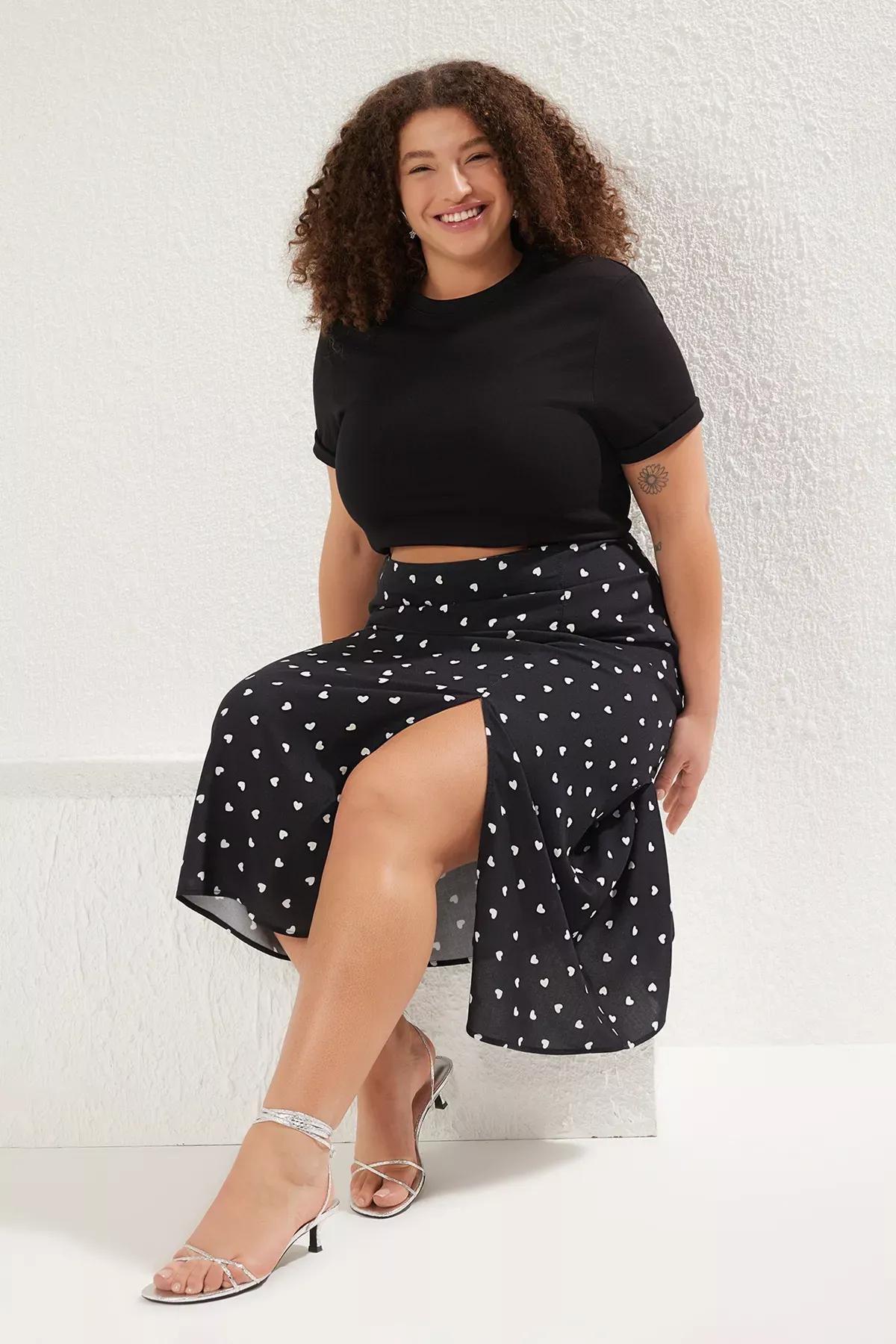 Black Heart Slit Midi Skirt, , large image number 1