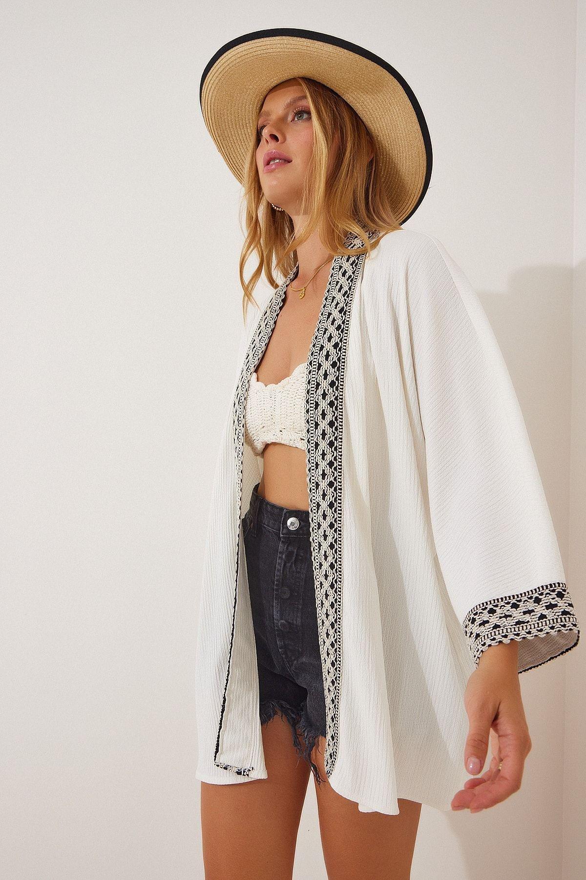 White Embroidery Crinkle Kimono, C101_5696, large image number 1