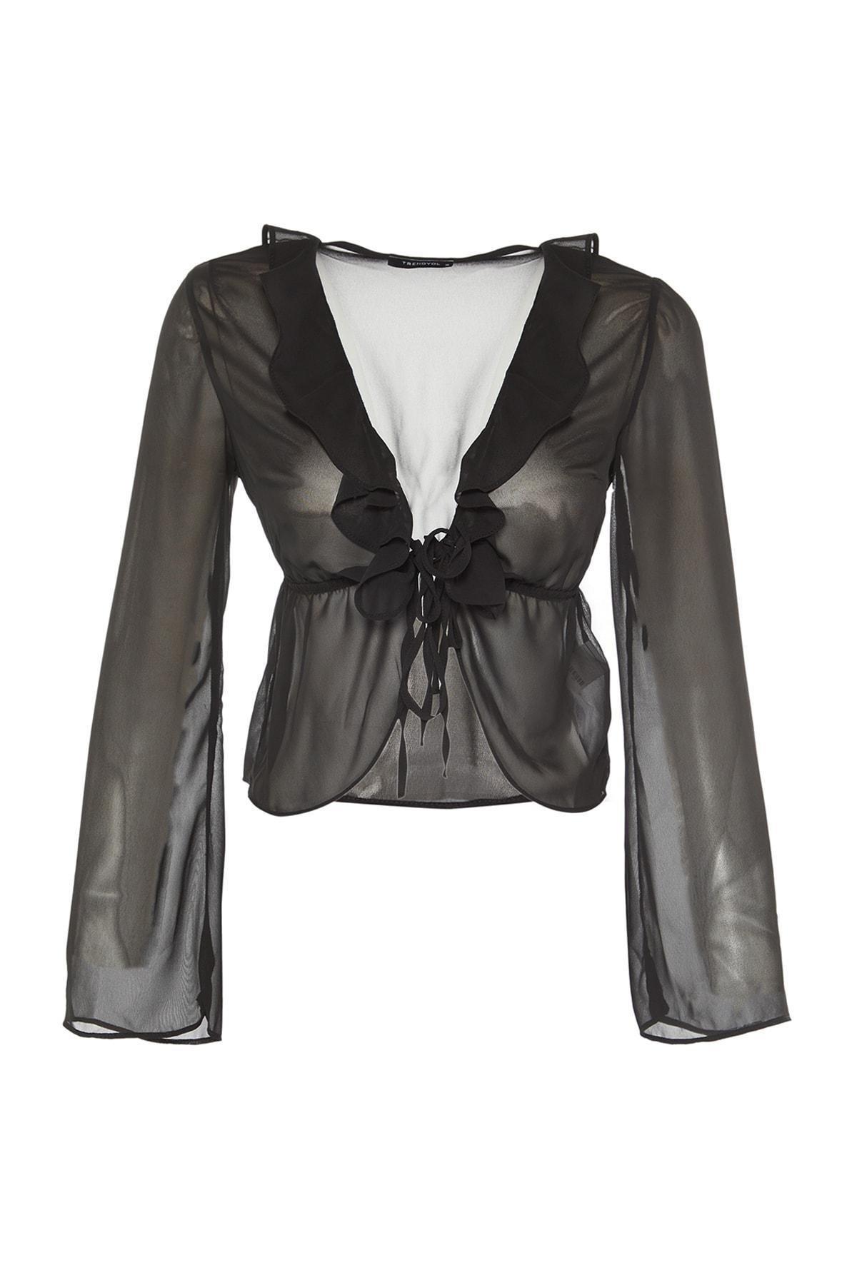 Trendyol - Black Double-Breasted V-Neck Fitted Blouse