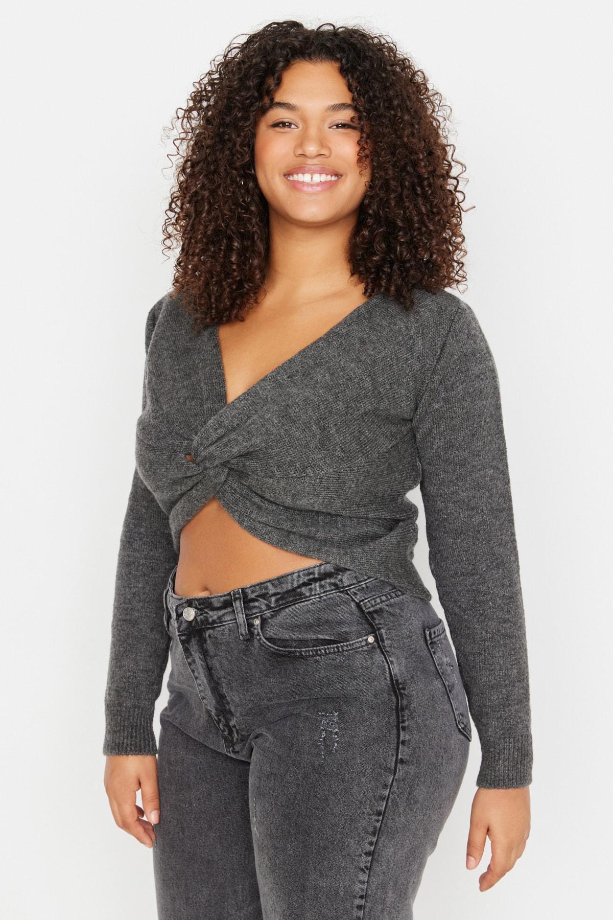 Grey fitted sweater best sale