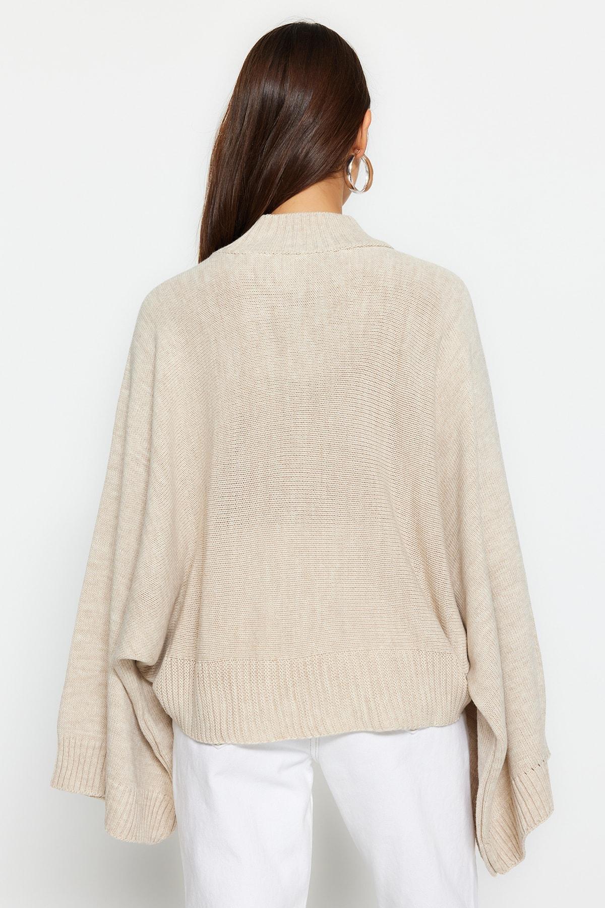 Trendyol - Sweater - Beige - Regular fit