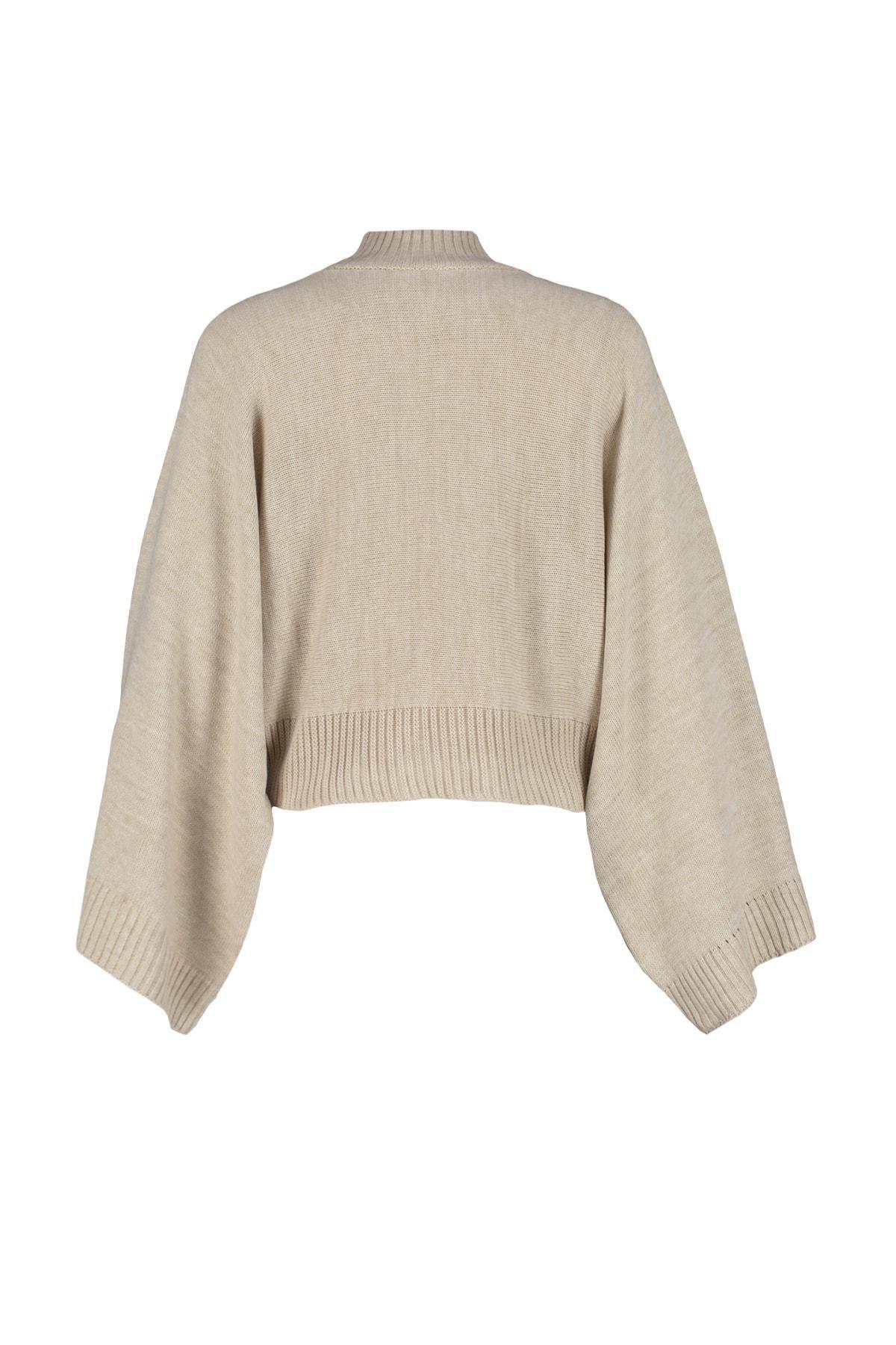 Trendyol - Sweater - Beige - Regular fit