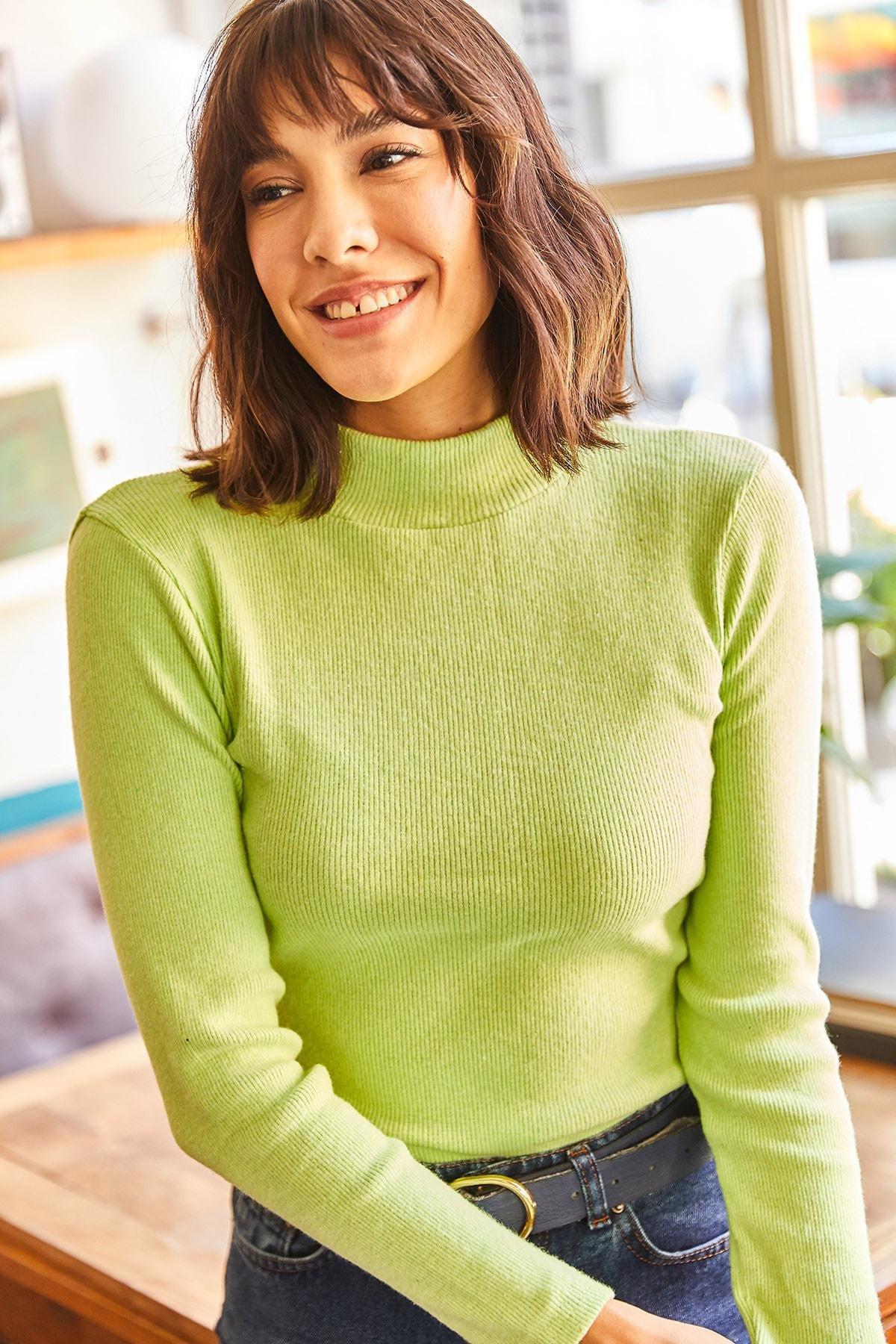 Green Half Turtleneck Top, PISTACHIO GREEN, large image number 2