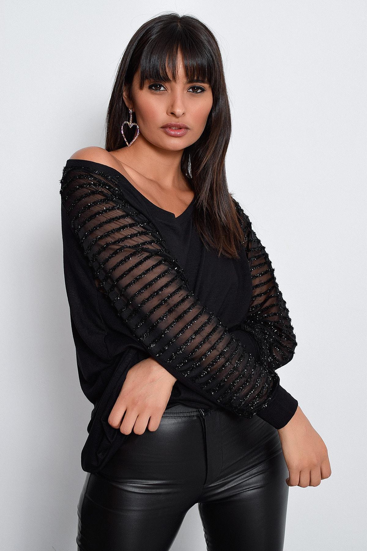 Black Crew Neck Blouse, , large image number 2