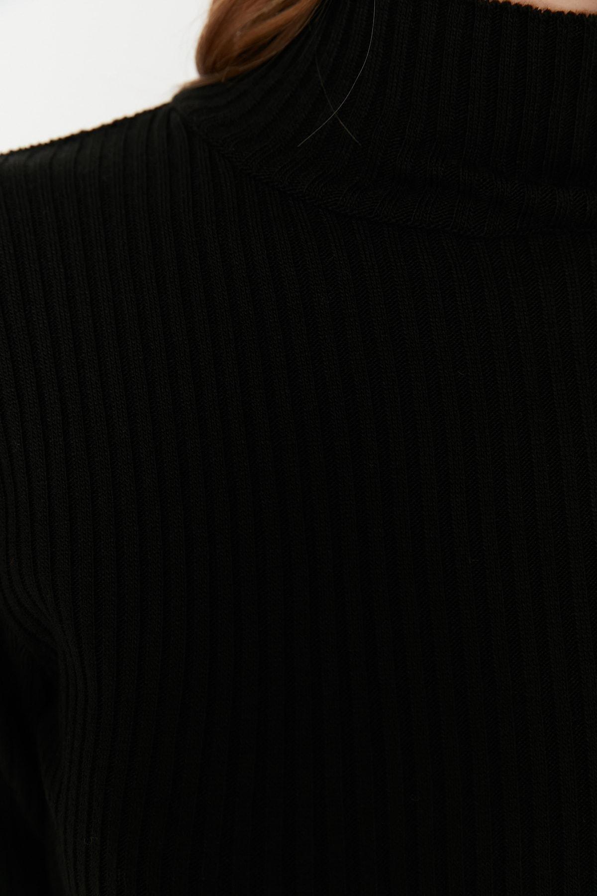 Black Pullover Dress, , large image number 3