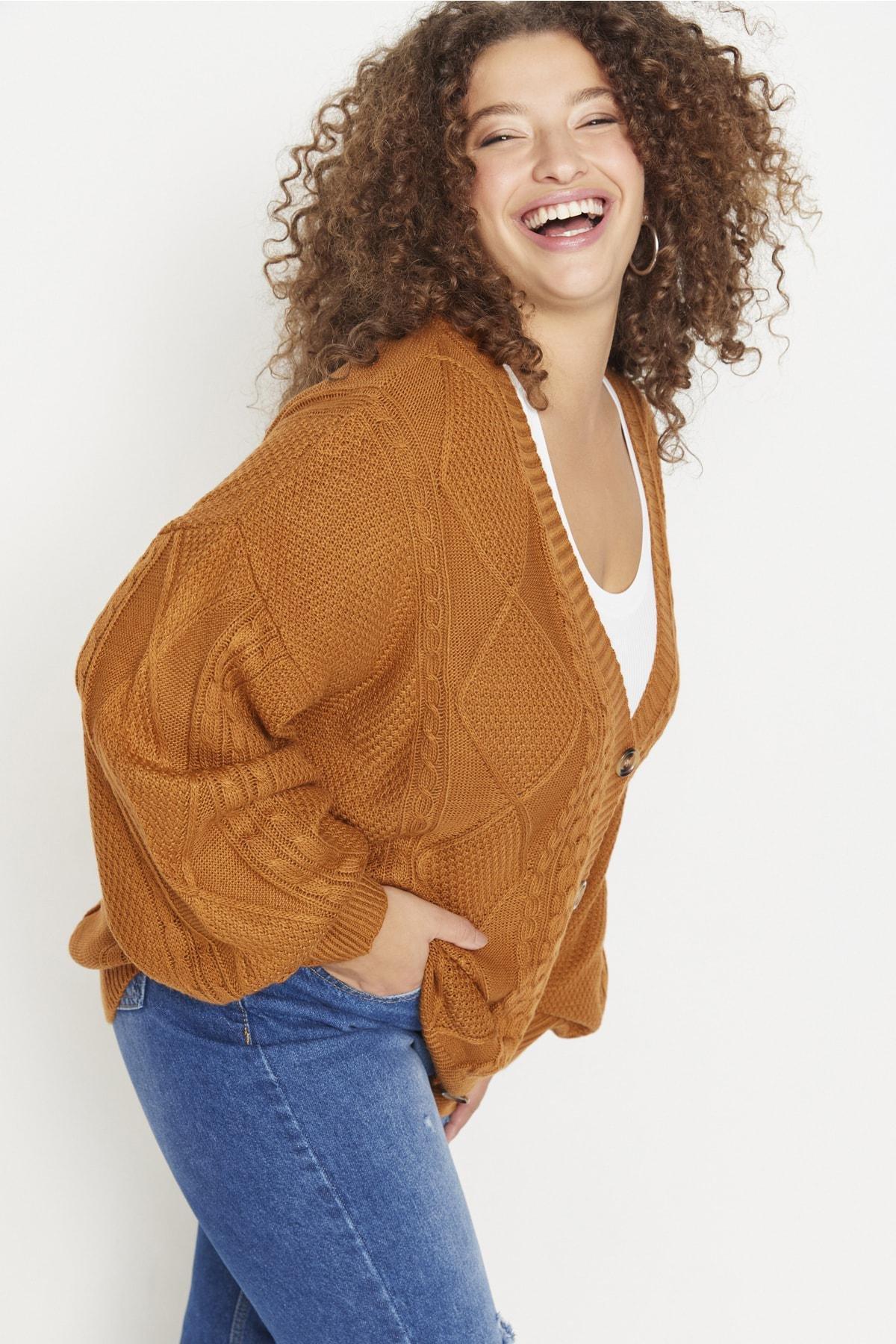 Brown Relaxed Knitted Plus Size Cardigan, , large image number 0