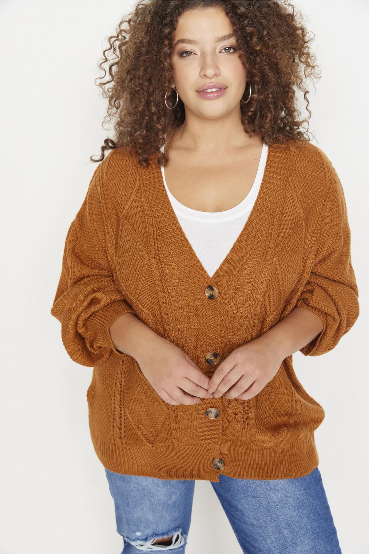 Brown Relaxed Knitted Plus Size Cardigan, , large image number 2