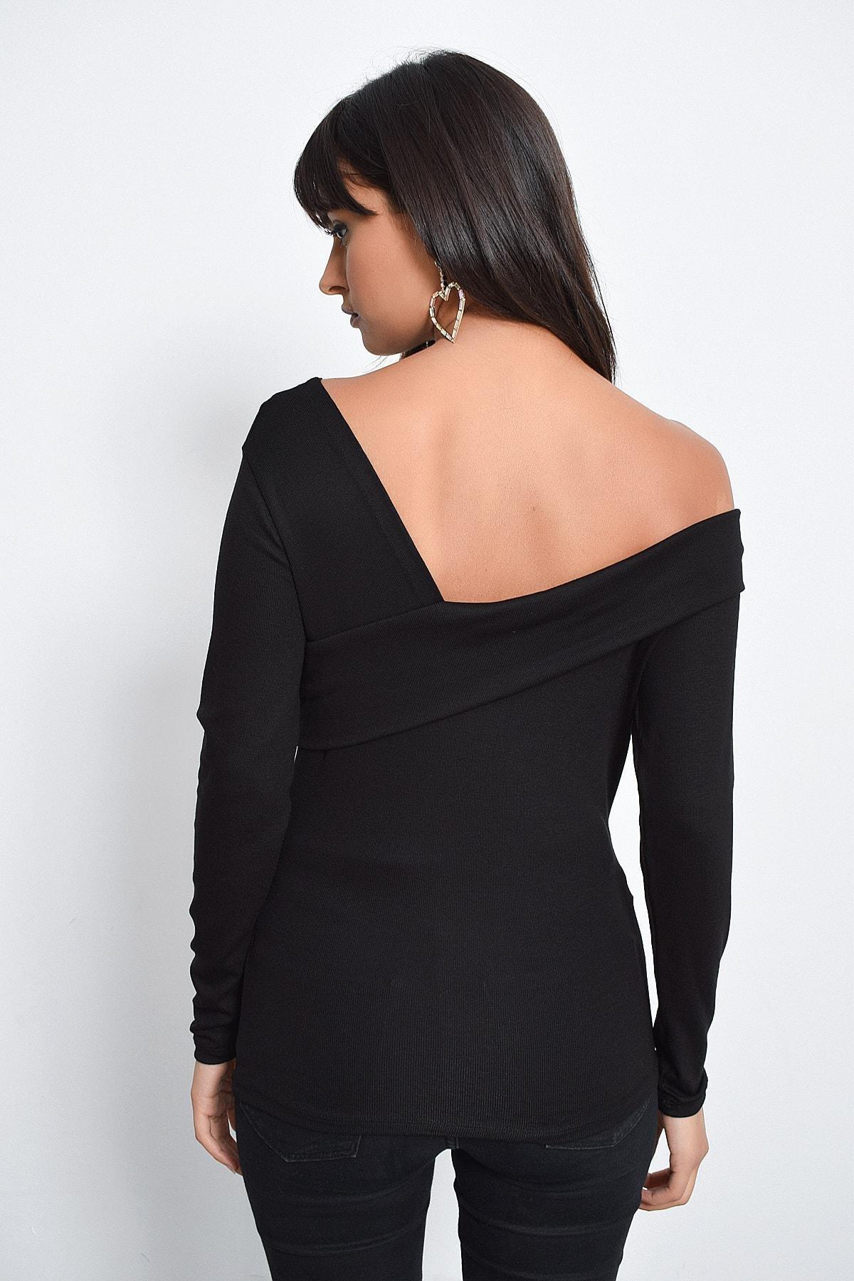Black Fitted Blouse, , large image number 3