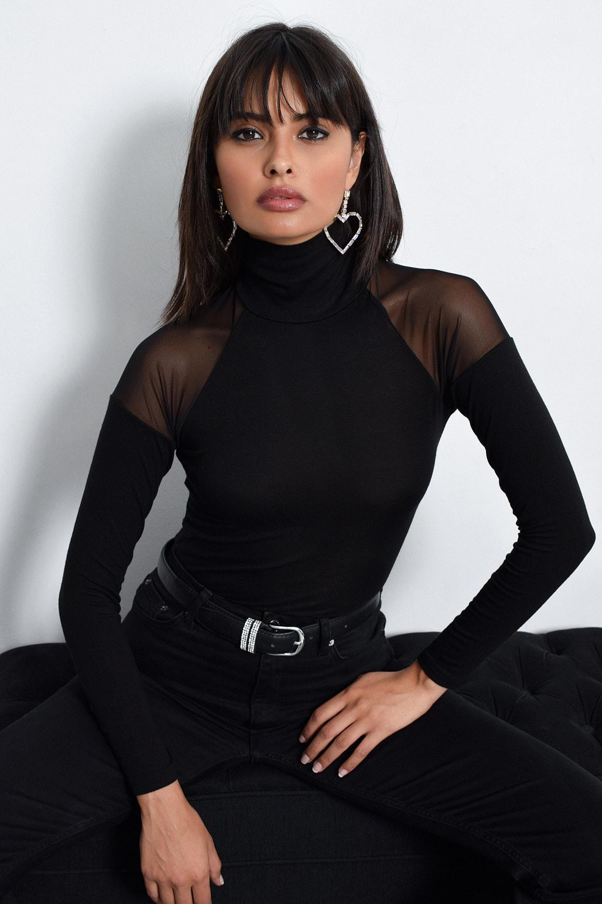 Black Turtleneck Fitted Top, BLACK, large image number 0