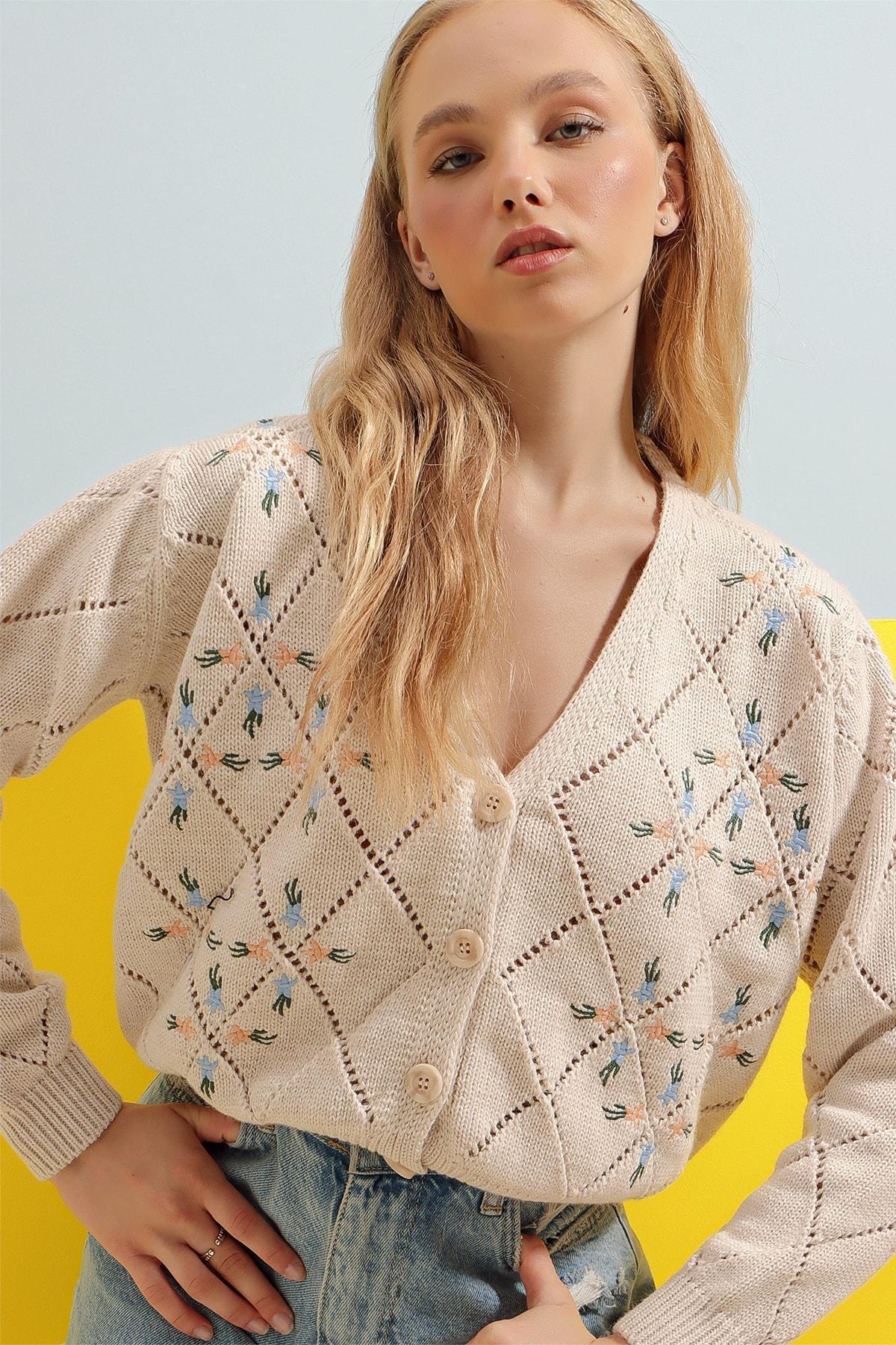 Beige Ajoure Cardigan, , large image number 2