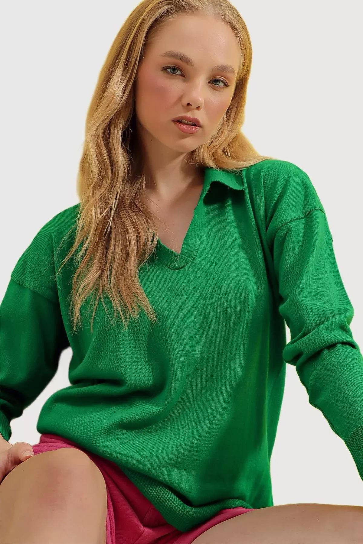 Green Polo Neckline Sweater, Green, large image number 1
