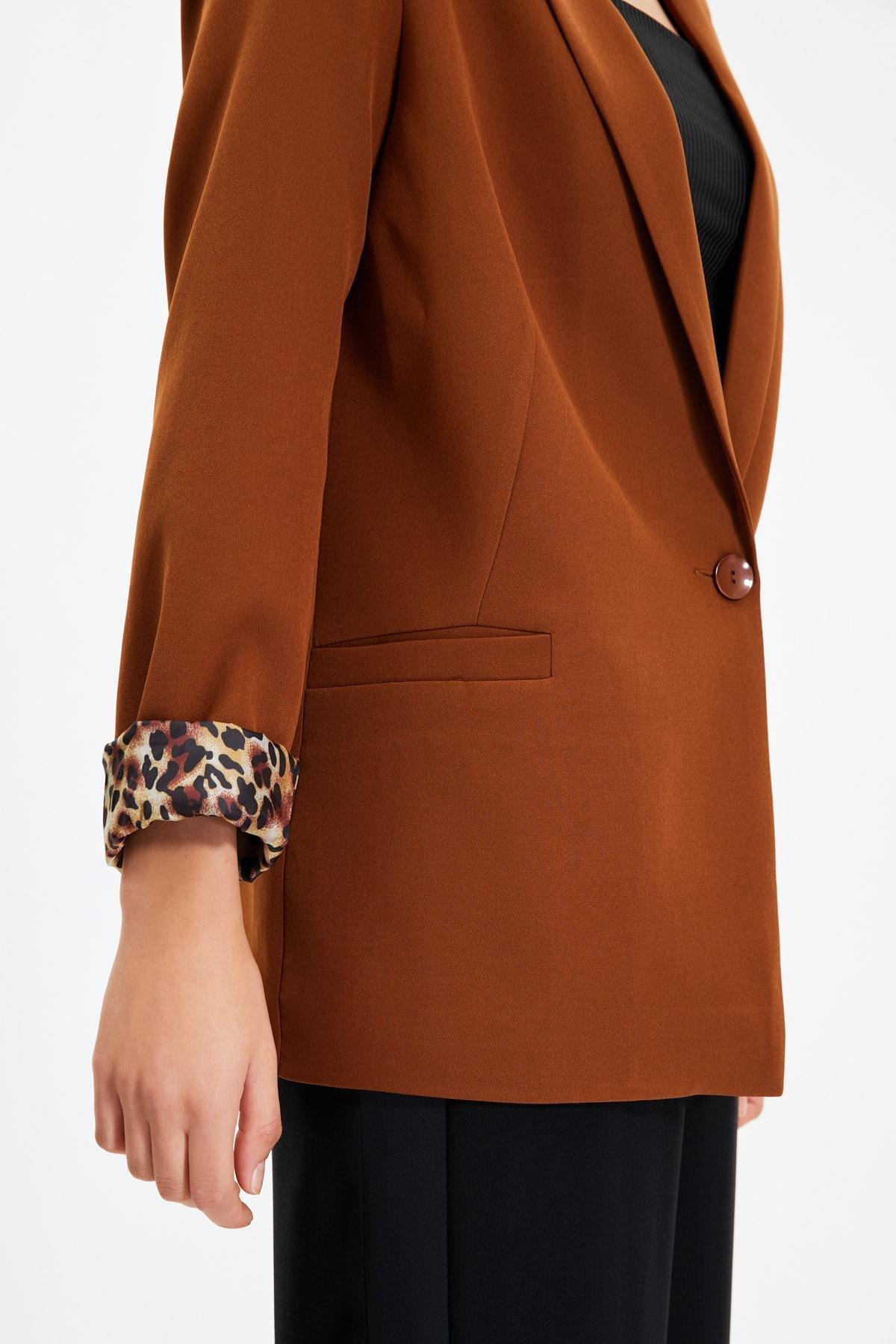 Brown Double-Breasted Blazer, , large image number 9