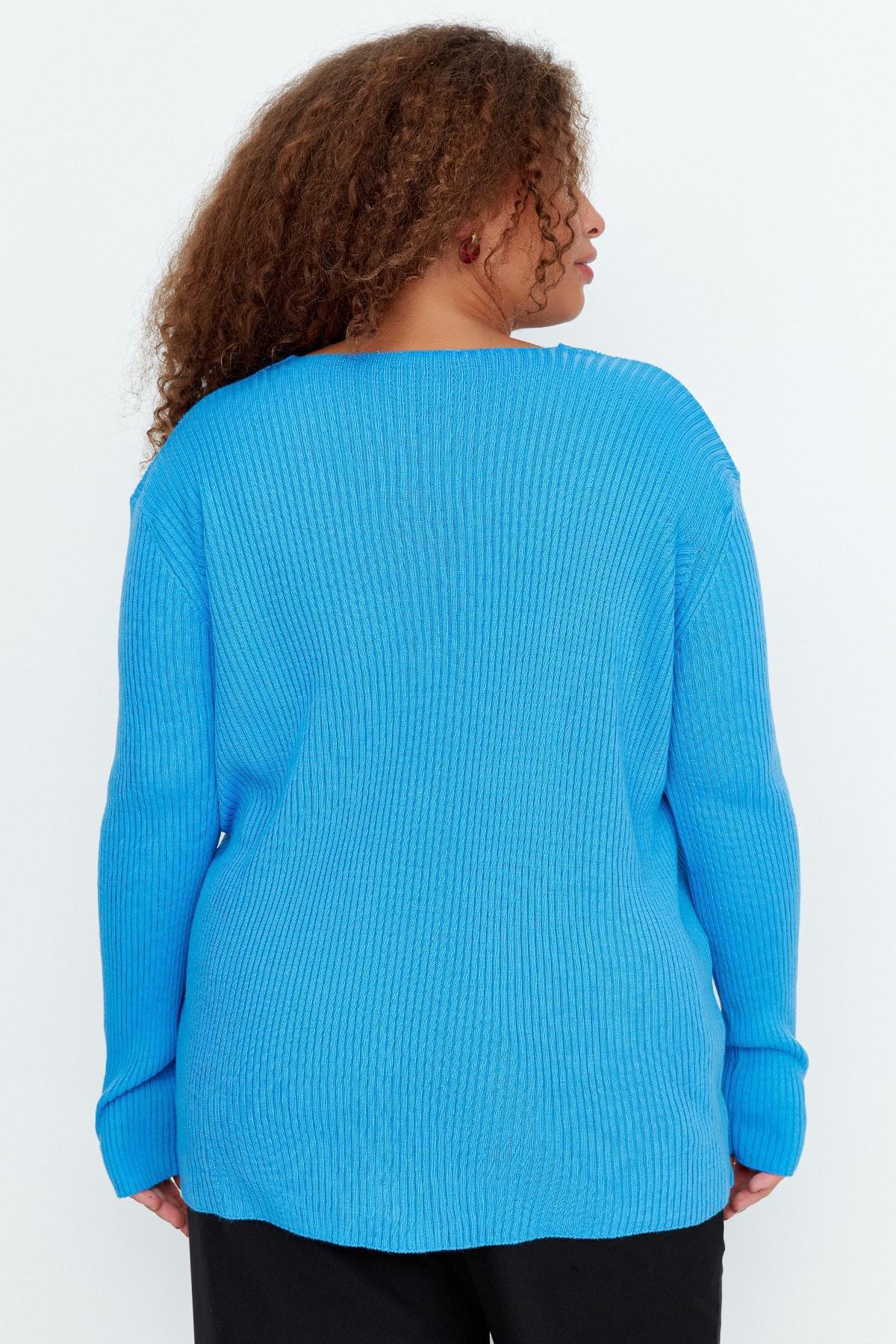 Blue V-Neck Plus Size Cardigan, , large image number 4