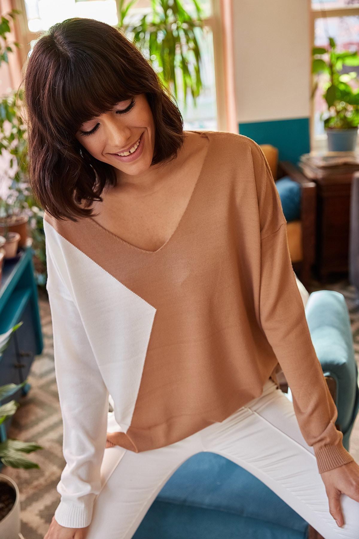Brown Block V-Neck Loose Knitwear Sweater, , large image number 4