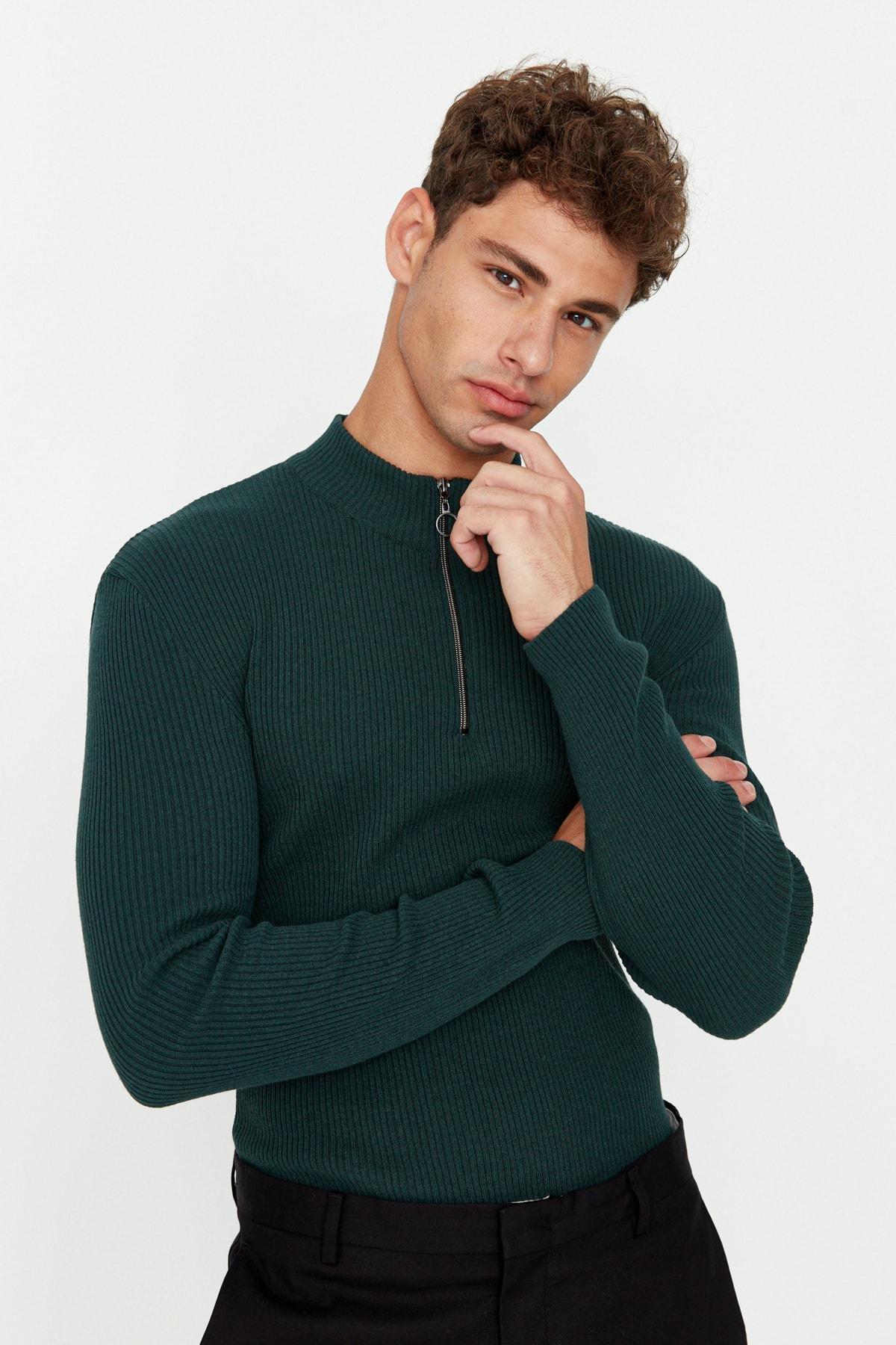 Green Fitted Standing Collar Sweater, , large image number 3