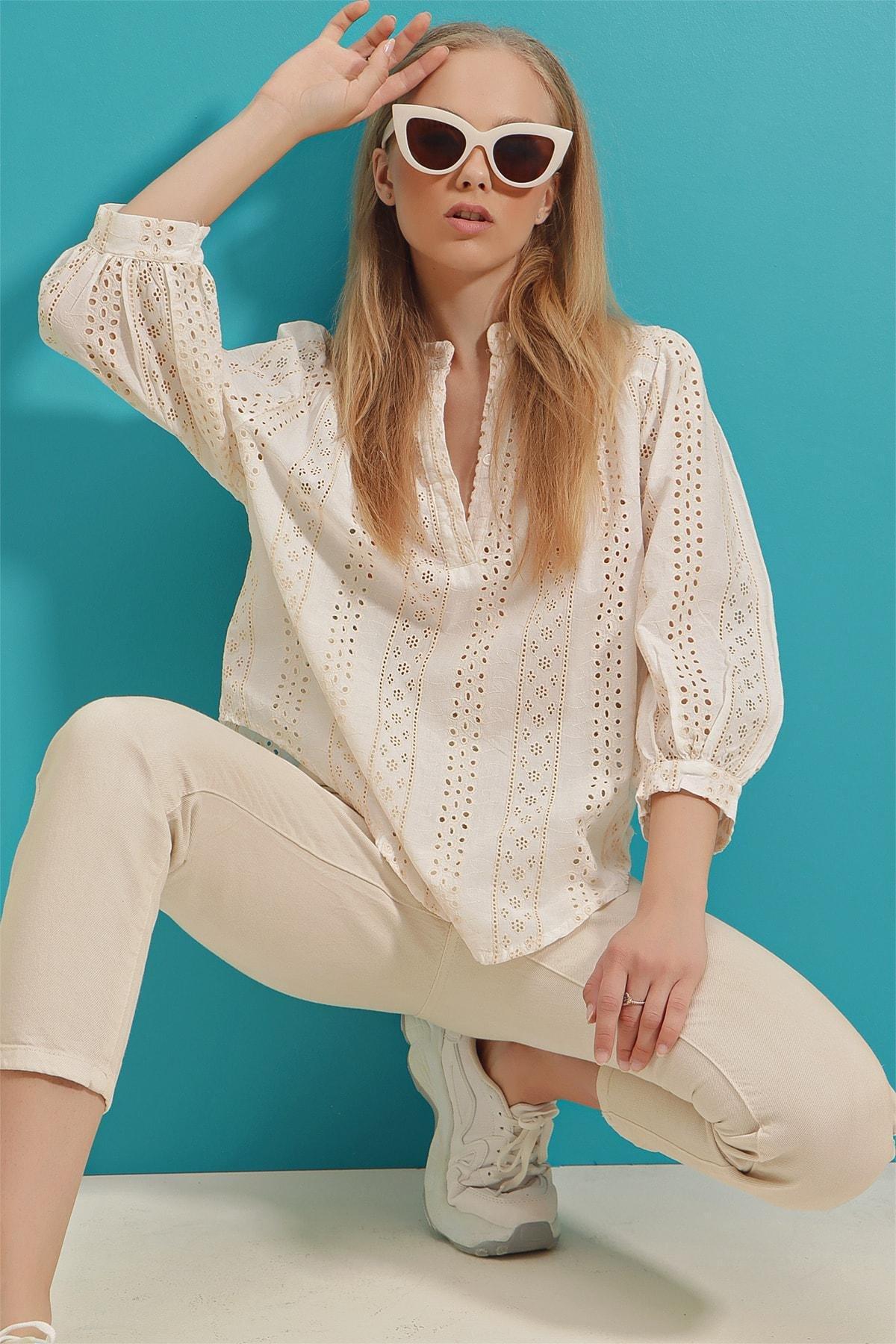 Ecru Ruffle Sleeve Blouse, , large image number 2
