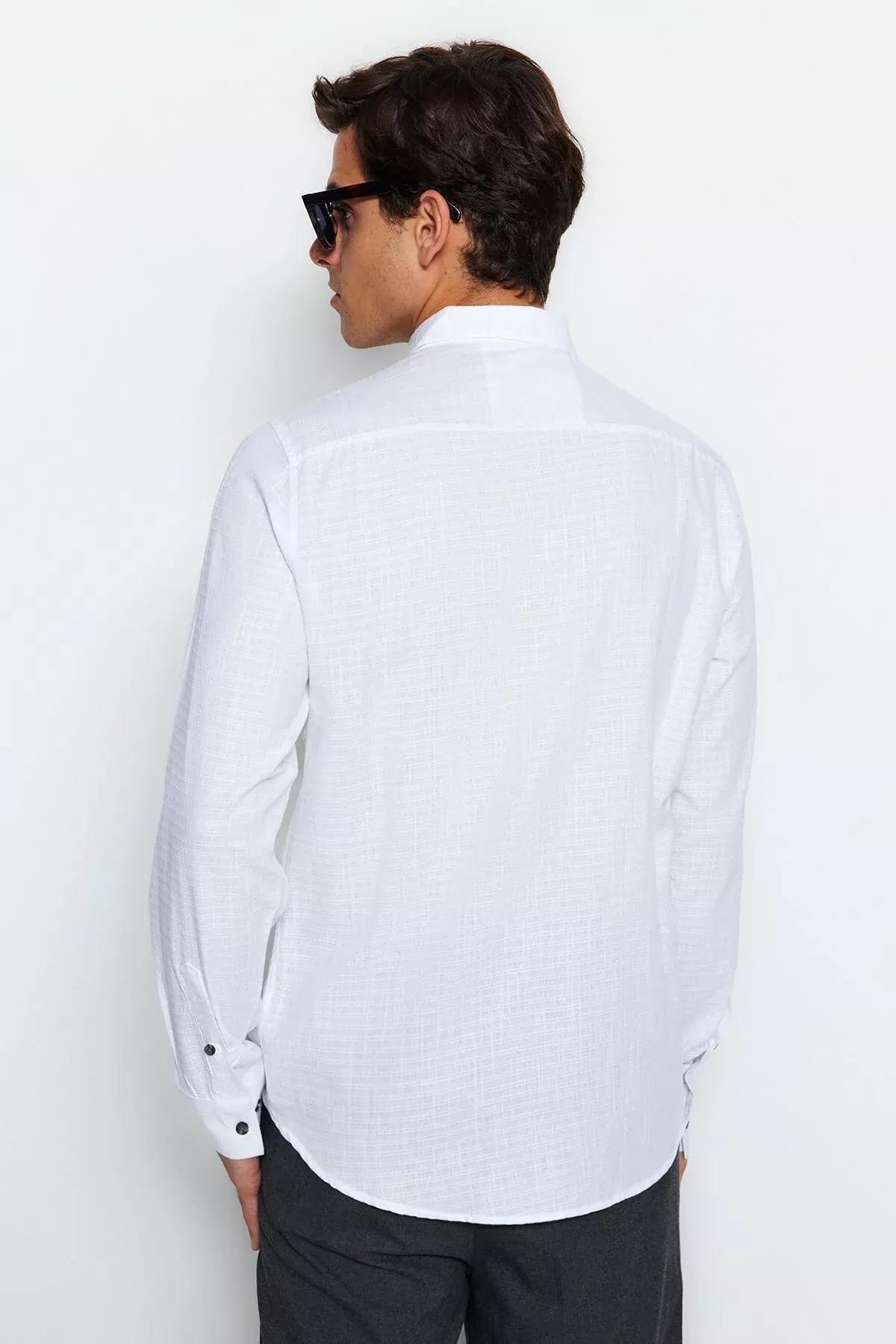 قميص بقصة سليم فت، أبيض وأزرق, White, large image number 4