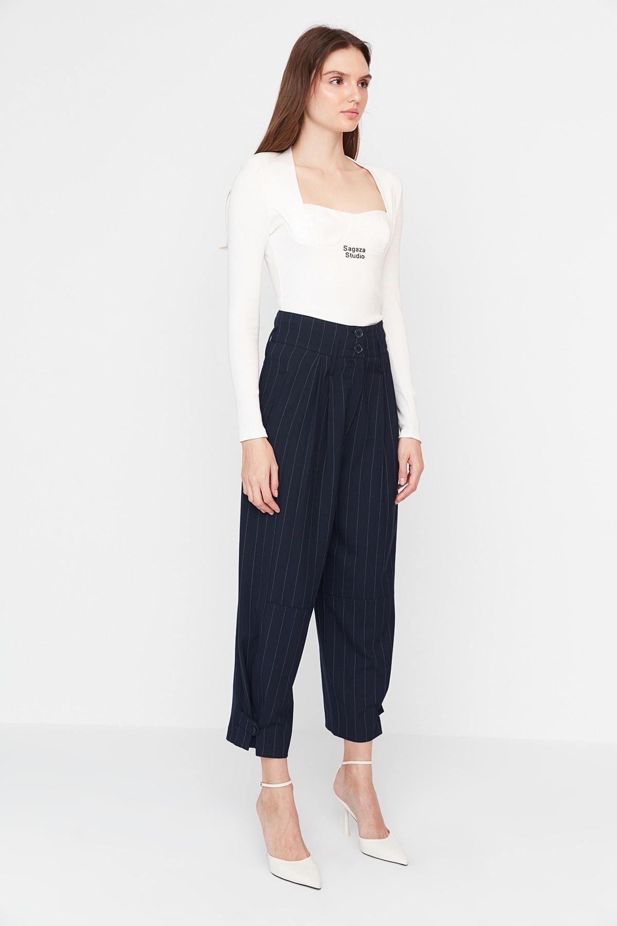 White Fitted Blouse, , large image number 4