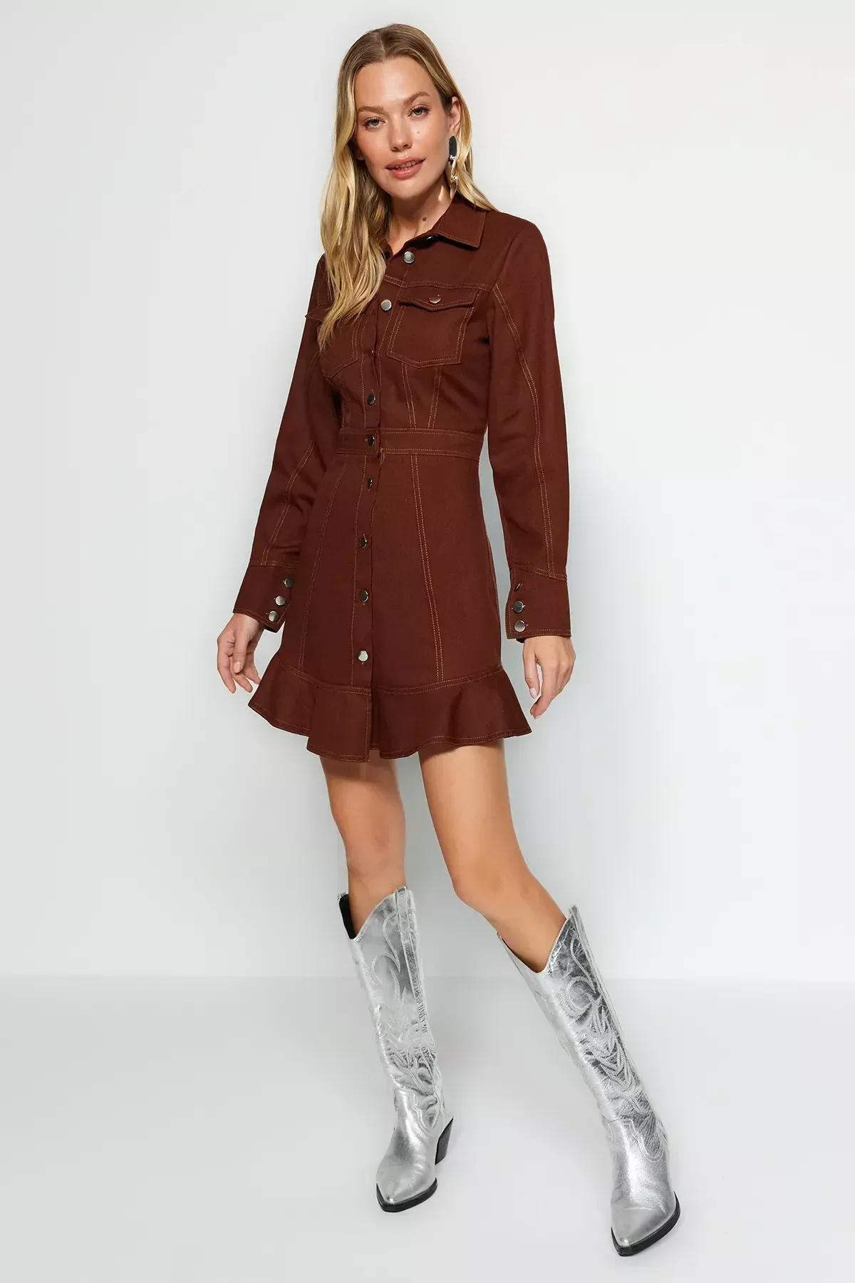 فستان منسوج بتصميم قميص مزود بأزرار، بني, Brown, large image number 1