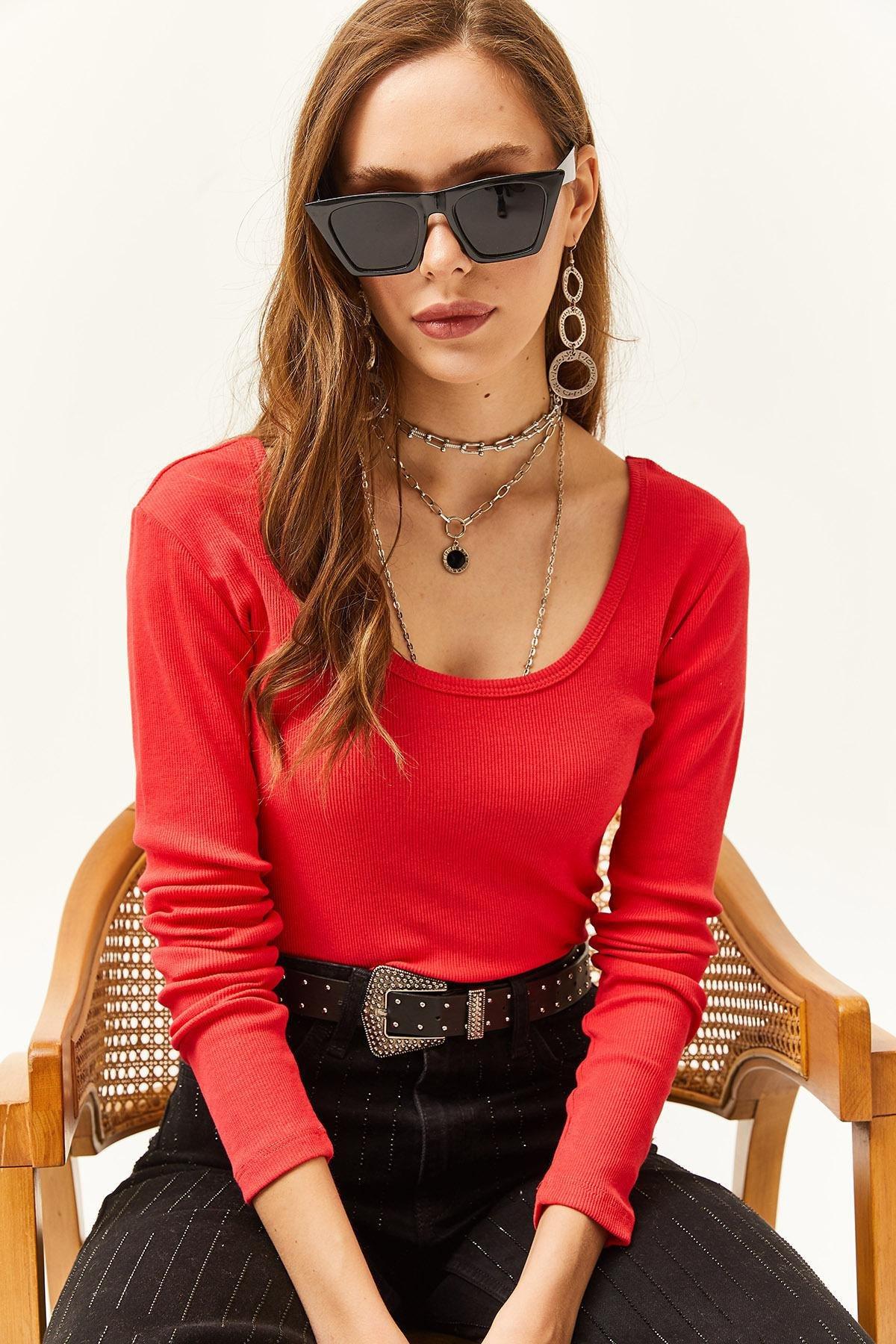 Red Wide Collar Camisole Blouse, , large image number 0