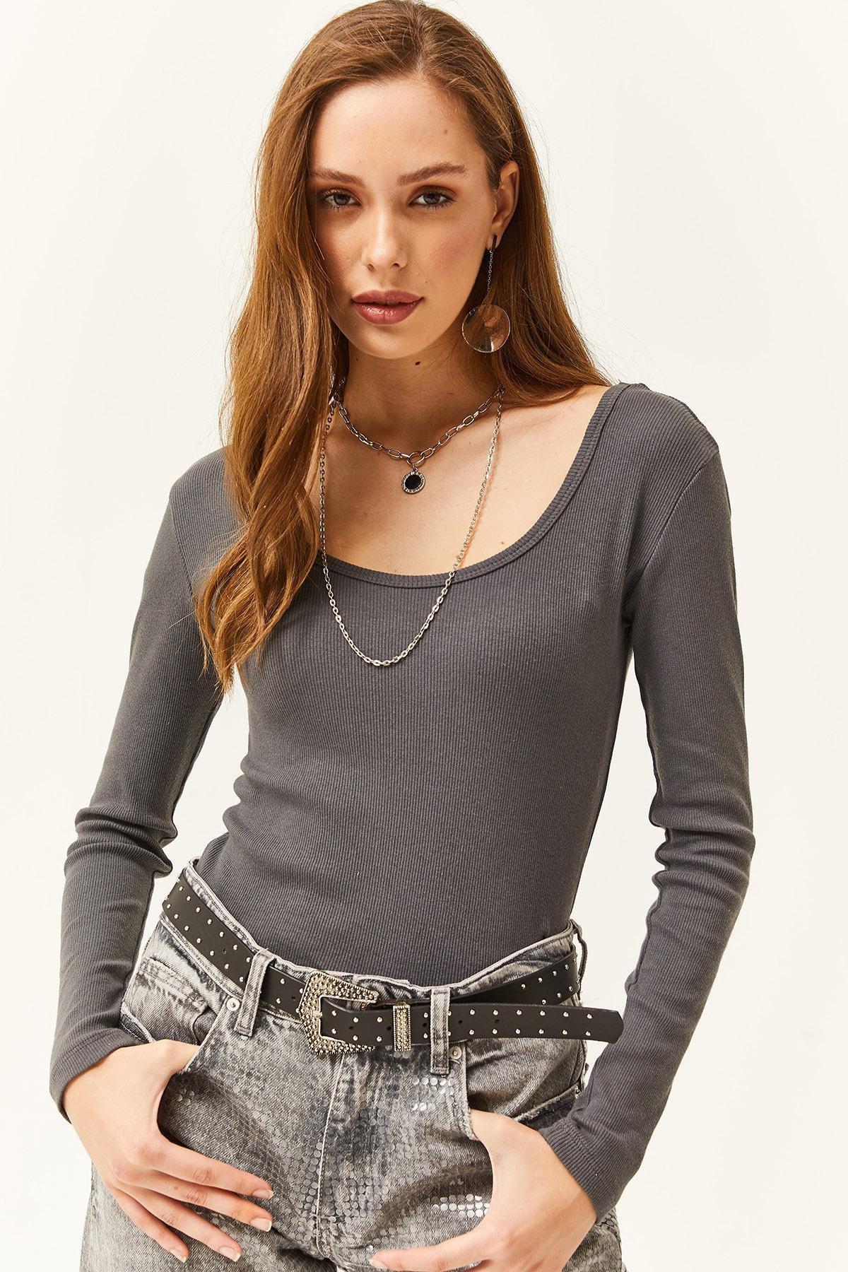 Grey Wide Collar Camisole Blouse, , large image number 2