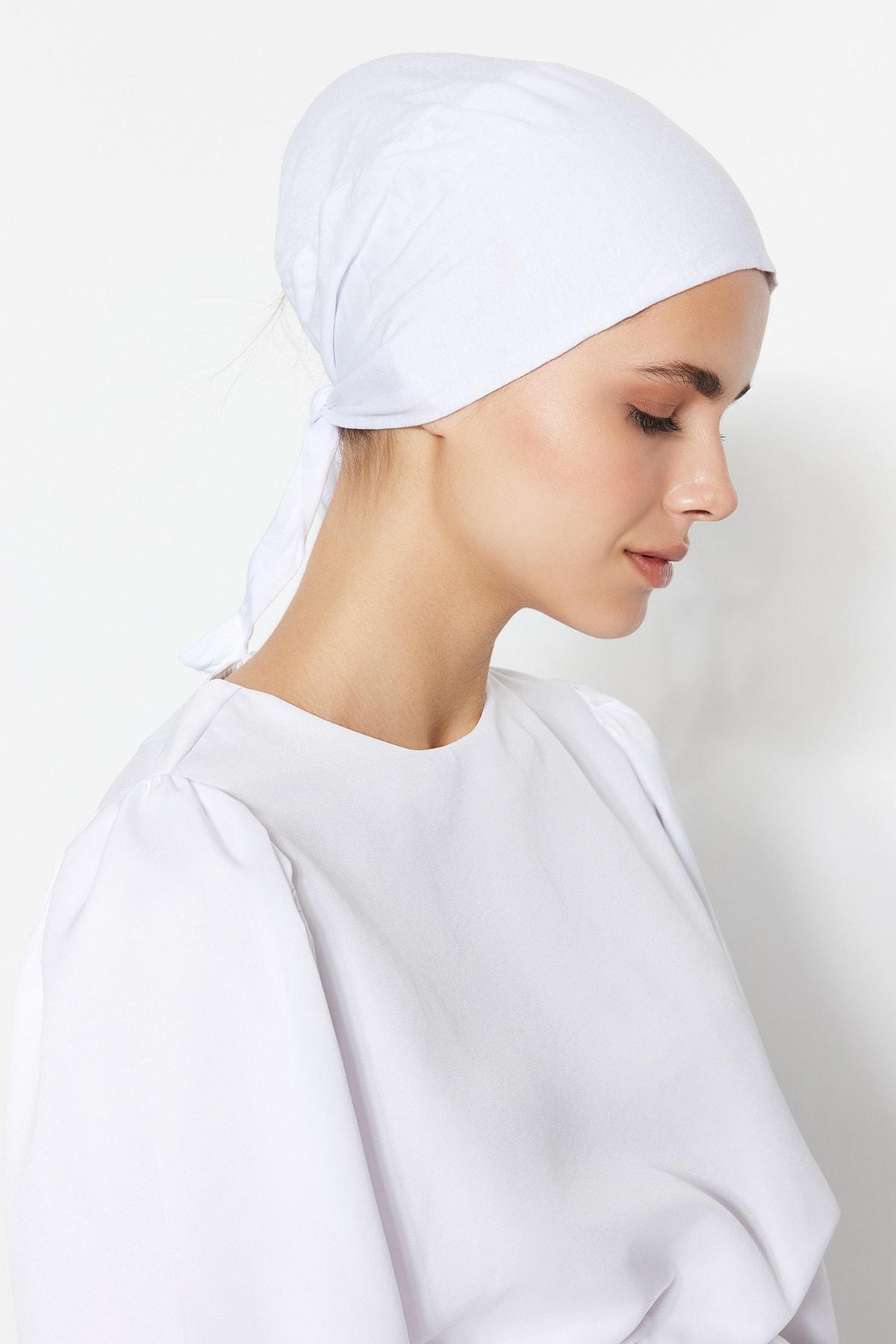 Bonnet - White, C101_6998, large image number 0