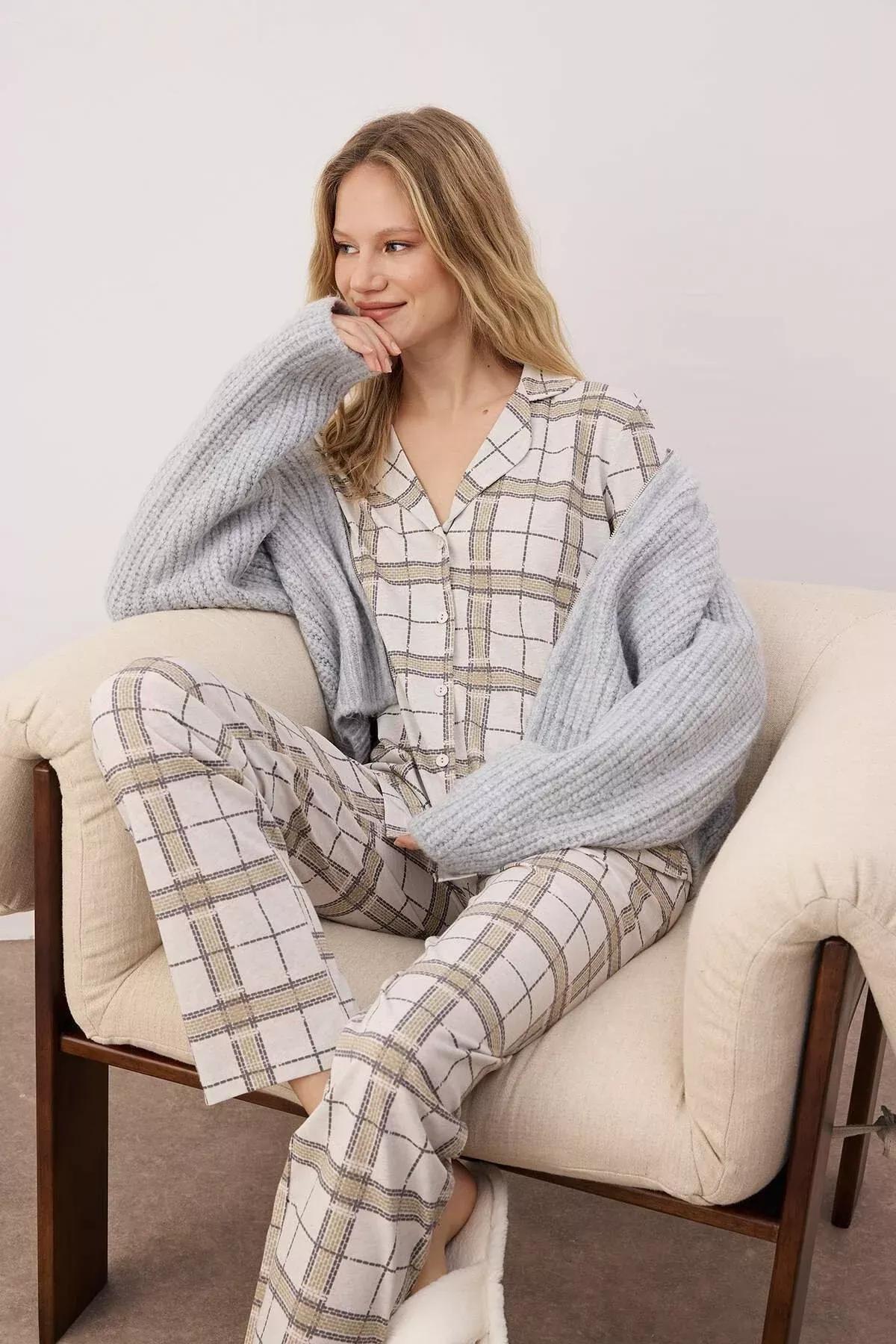 طقم بيجاما بخصر متوسط الارتفاع، بيج, Beige, large image number 1