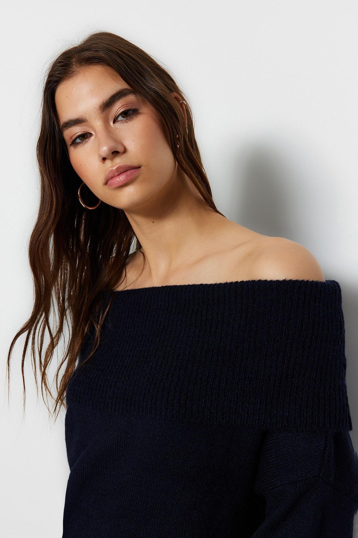 Navy Carmen Collar Sweater, Dark blue, large image number 1