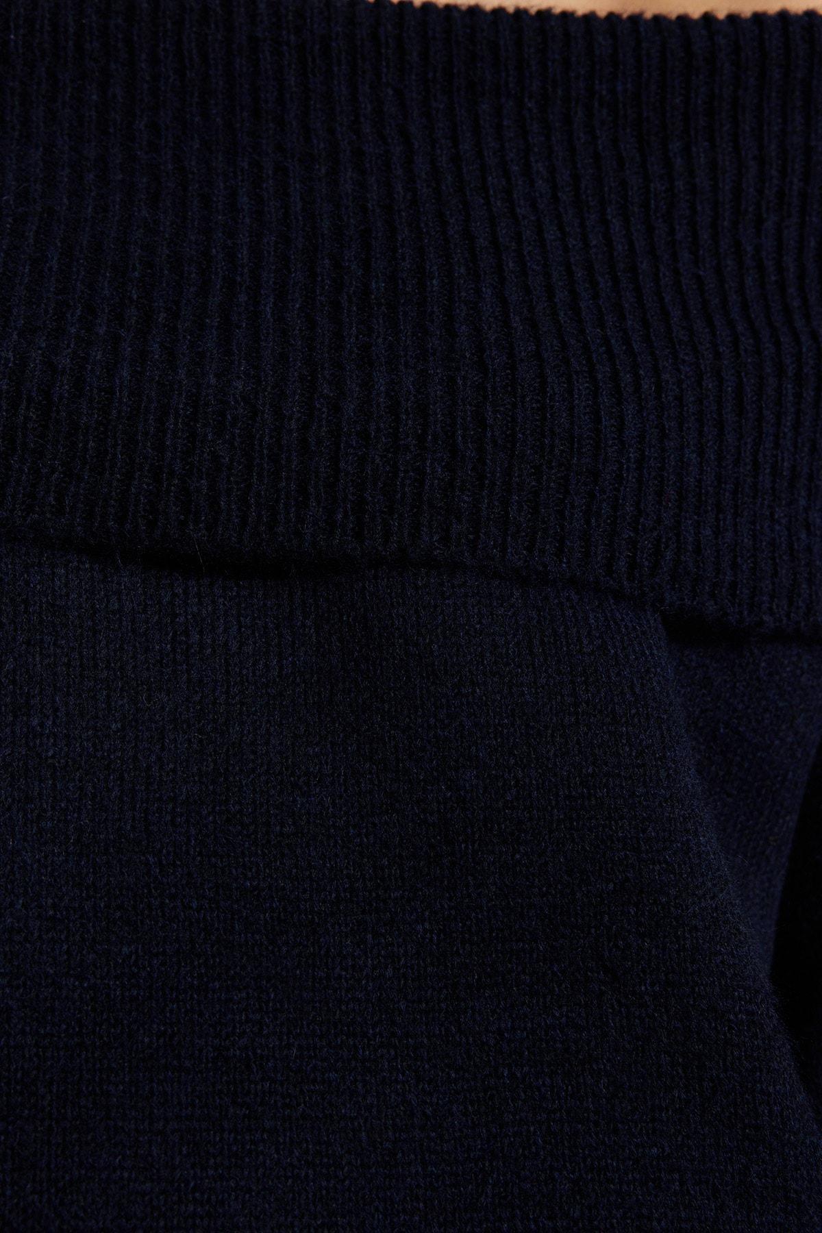 Navy Carmen Collar Sweater, Dark blue, large image number 4
