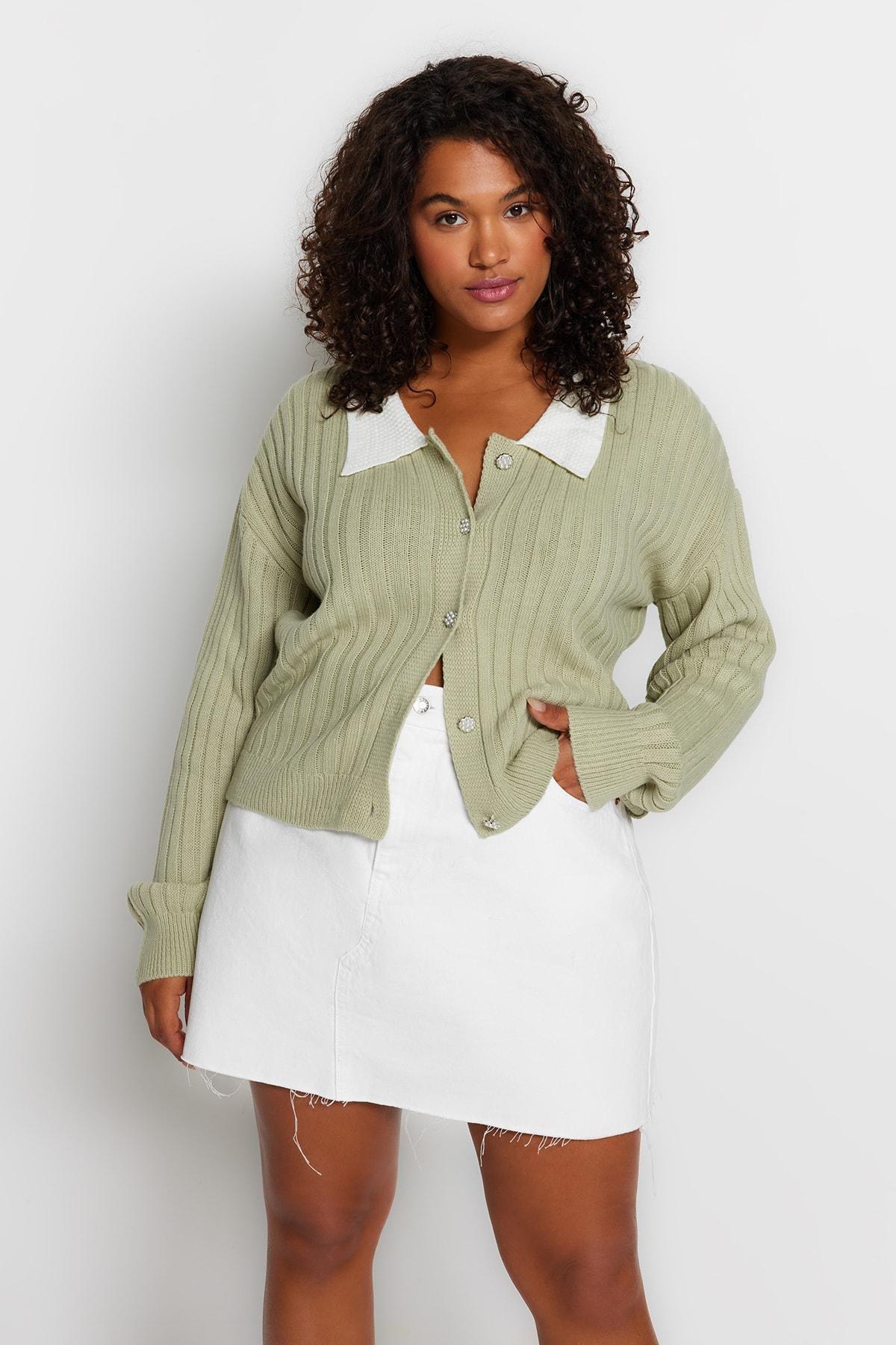 Green Peter Pan Collar Plus Size Cardigan, , large image number 0