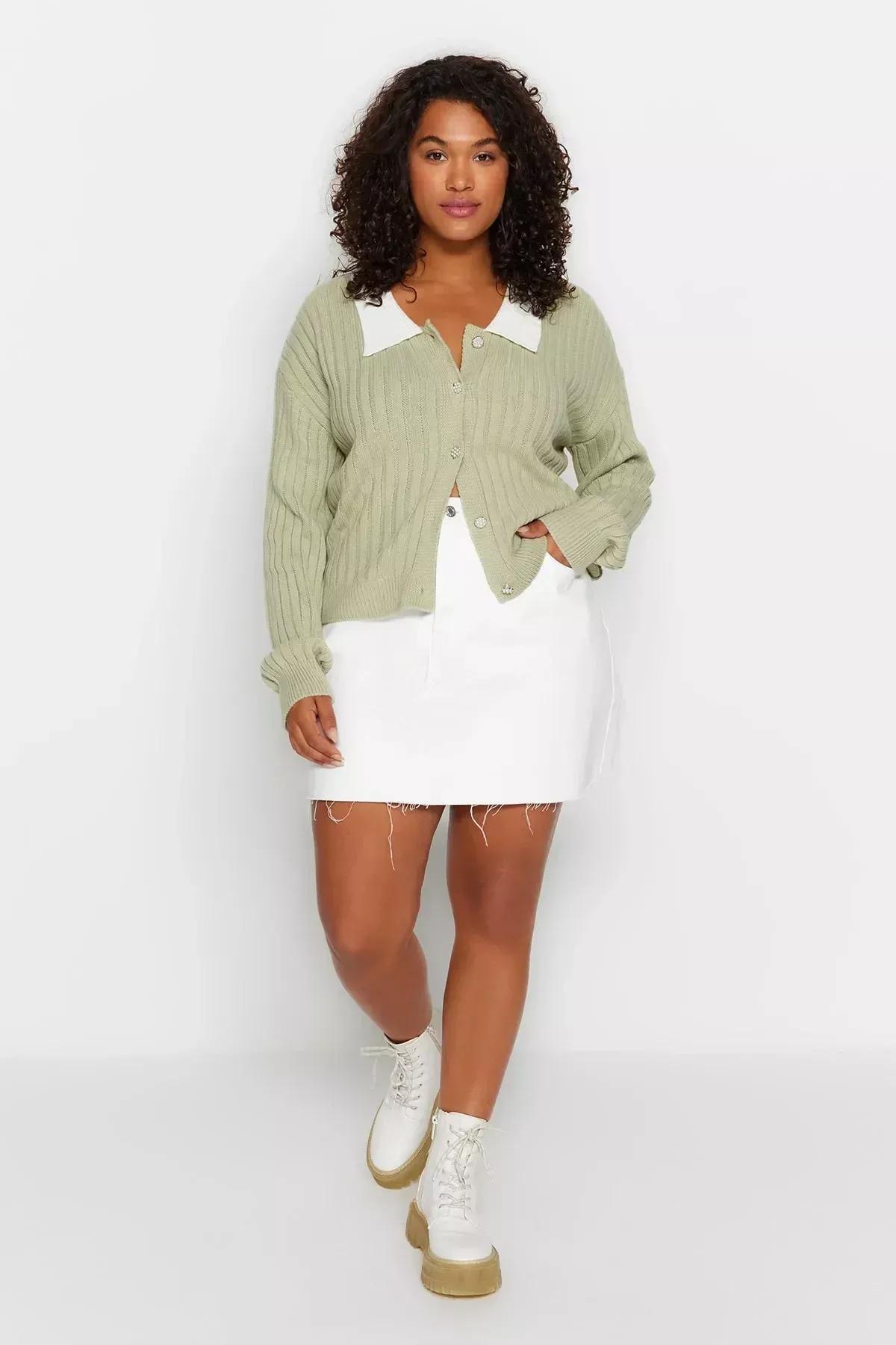 Green Peter Pan Collar Plus Size Cardigan, , large image number 1