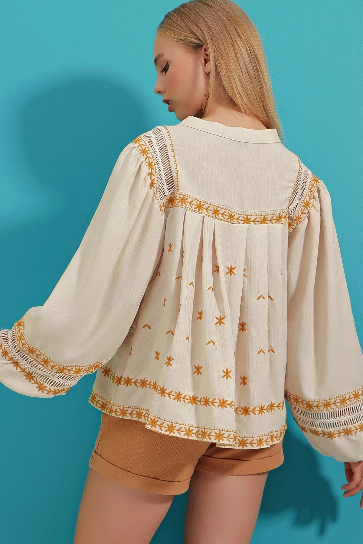 Ecru Embroidered Bohemian Blouse, Ecru, large image number 2