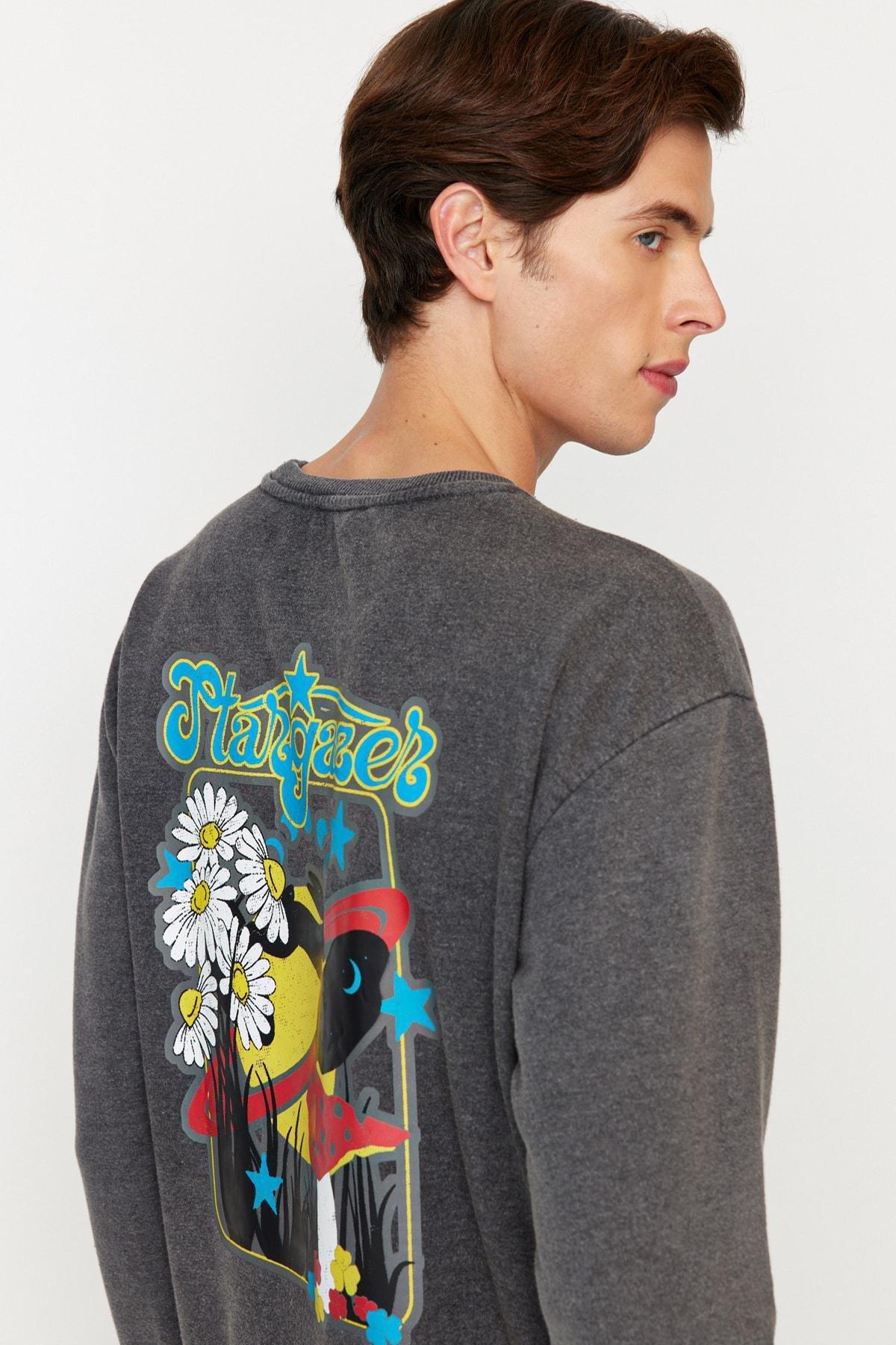 Trendyol - Gray Relaxed Floral Sweatshirt