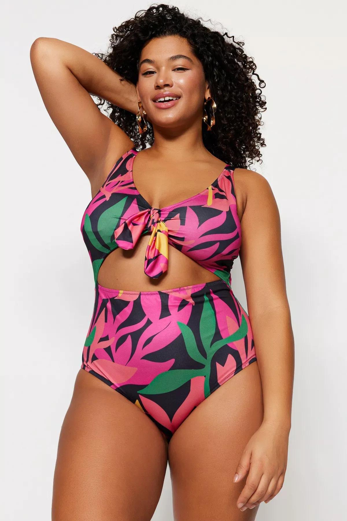 Black Graphic Plus Size Swimsuit, Black, medium