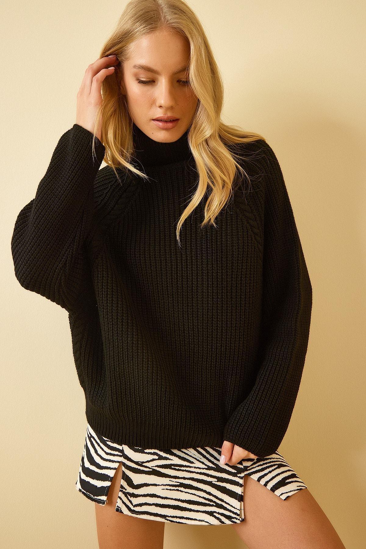 Black Turtleneck Oversize Sweater, , large image number 7