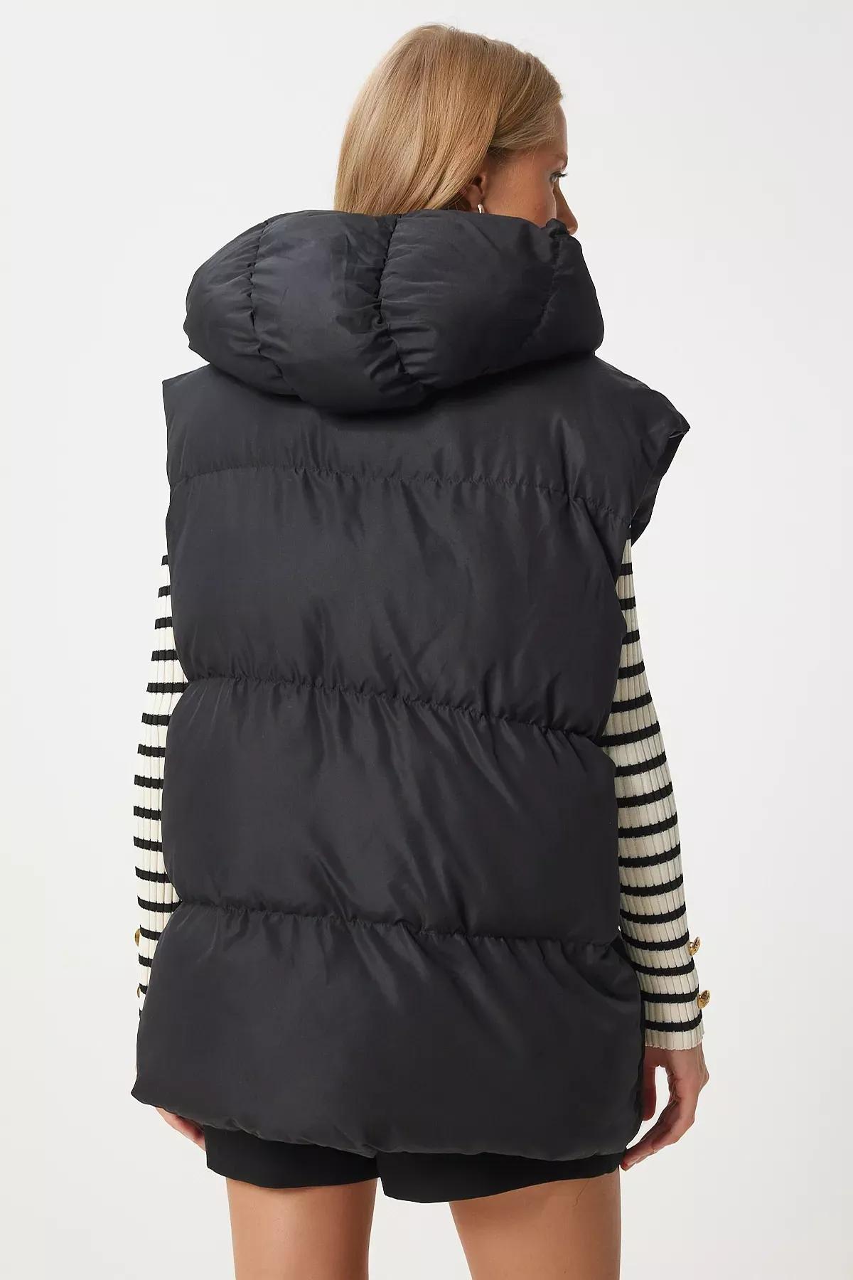 Black Puffer Vest, BLACK, large image number 6